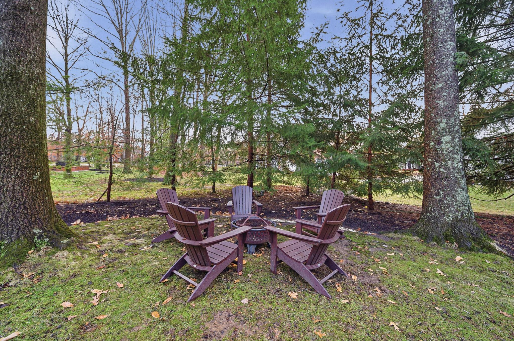 7599 N Goodrich Square