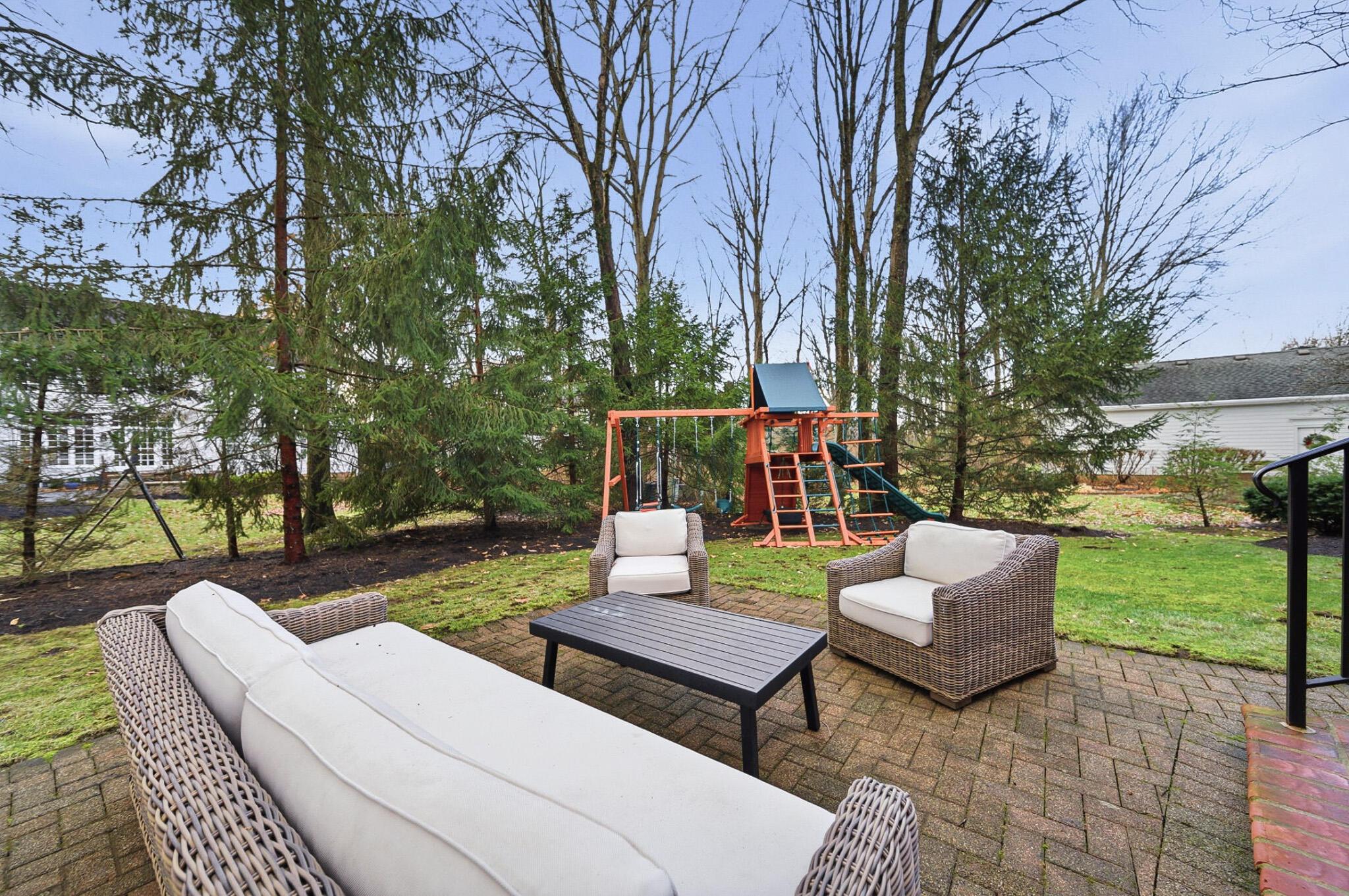 7599 N Goodrich Square