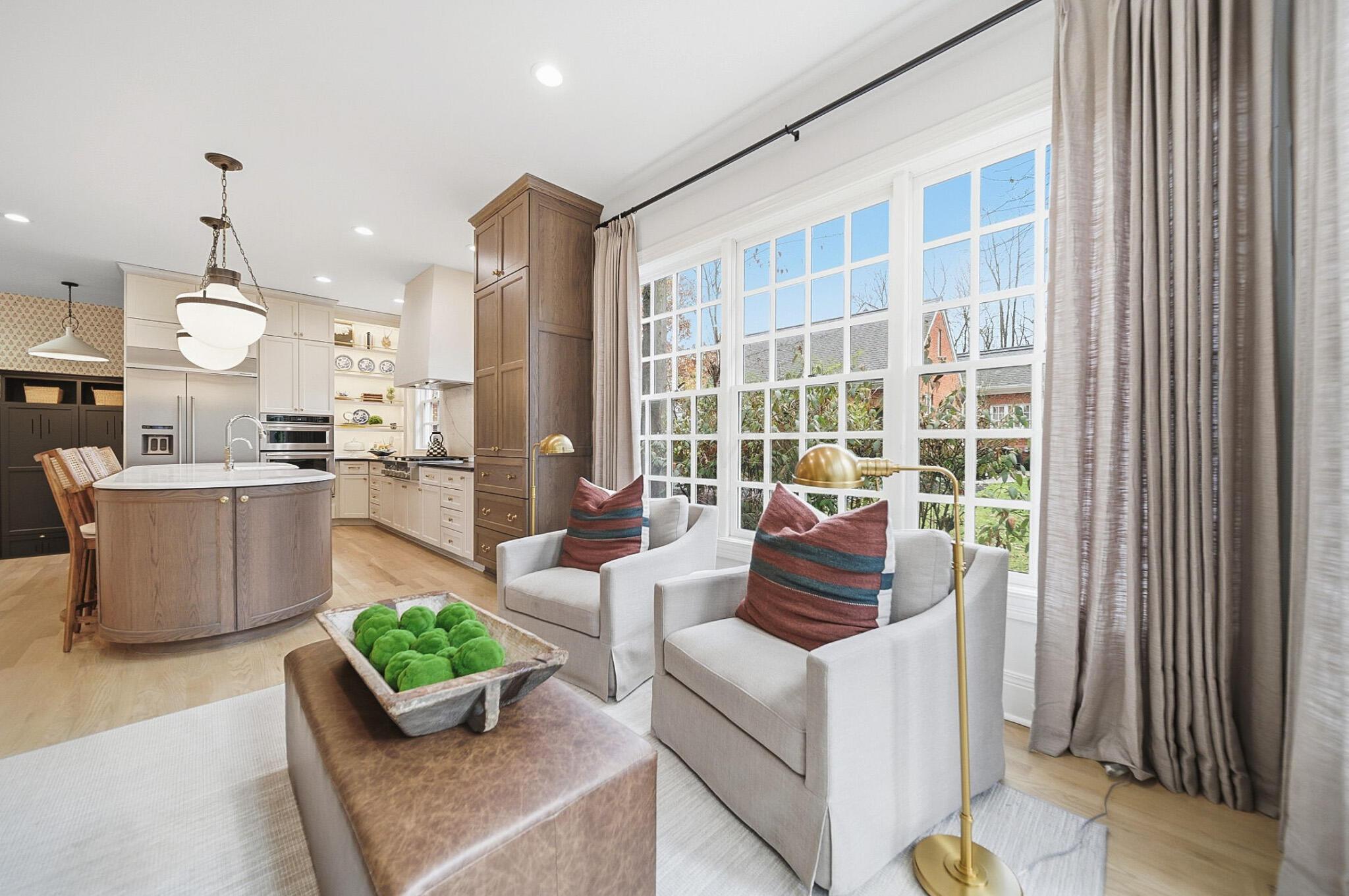 7599 N Goodrich Square