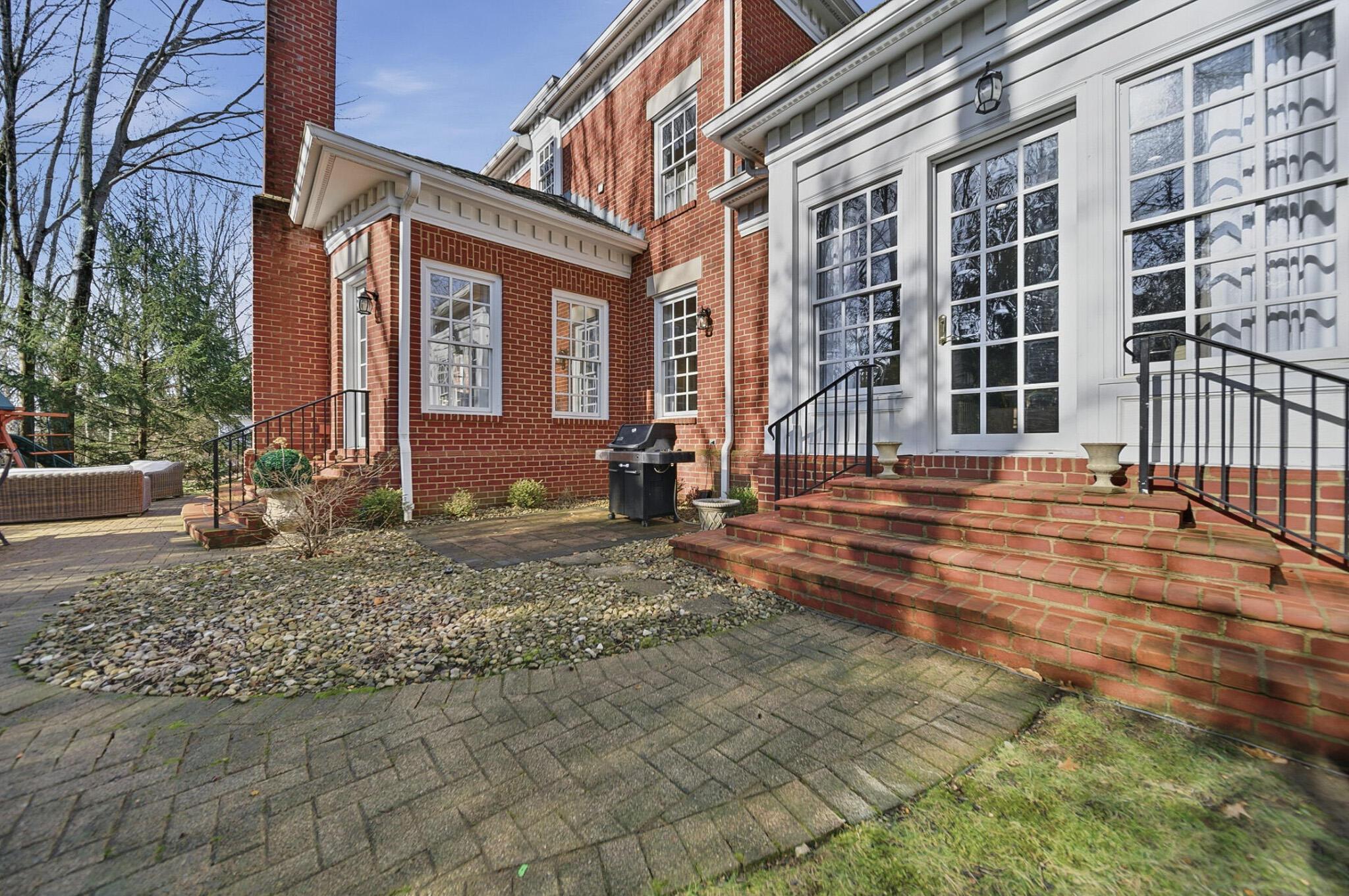 7599 N Goodrich Square