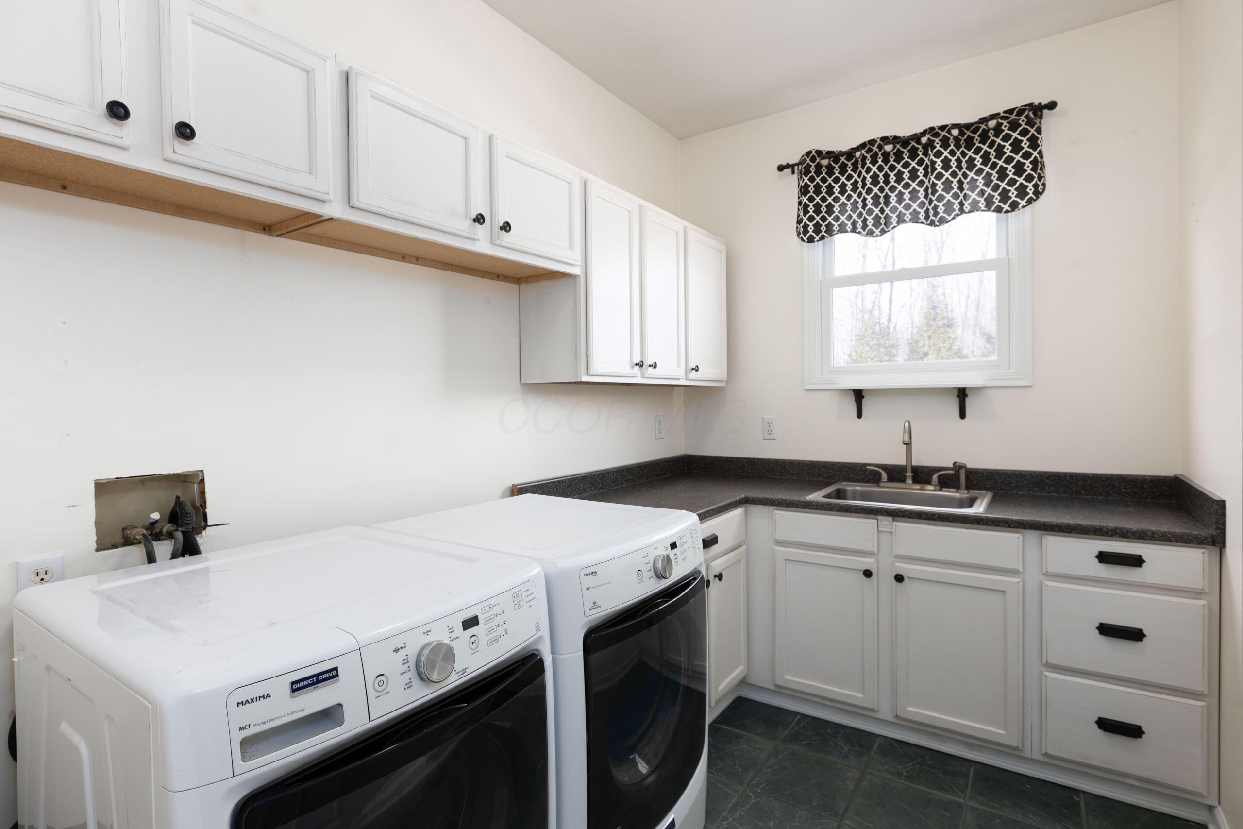 25 Stonesthrow Court