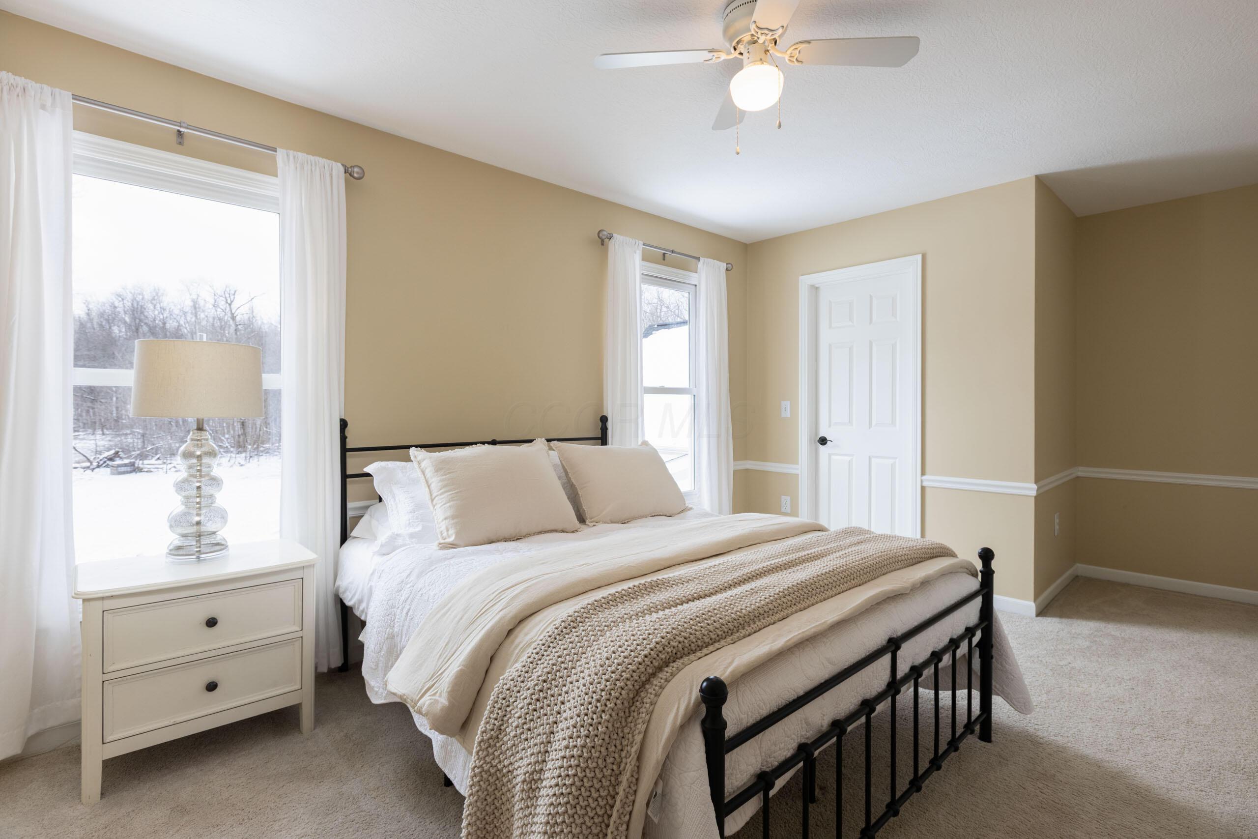 25 Stonesthrow Court