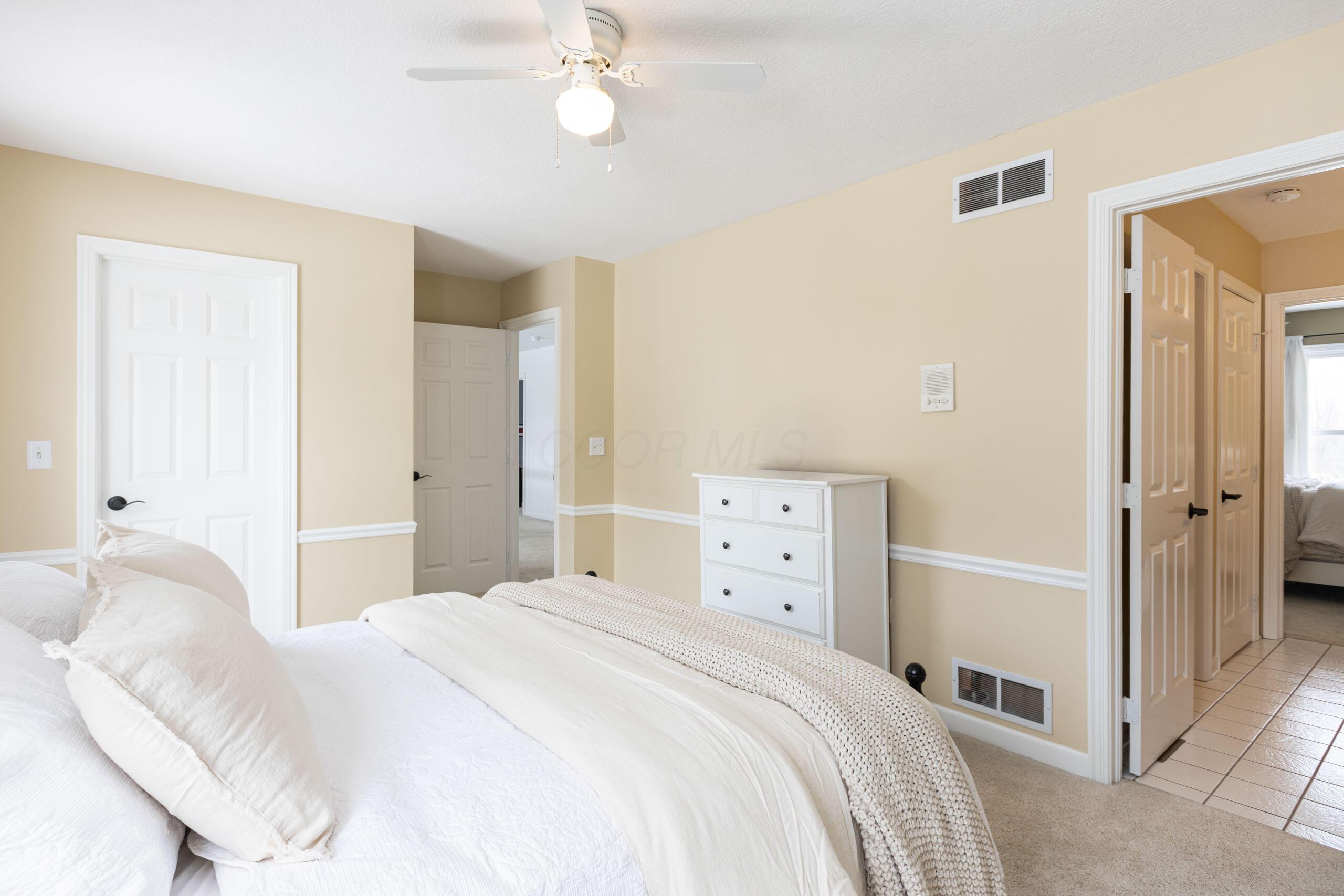 25 Stonesthrow Court