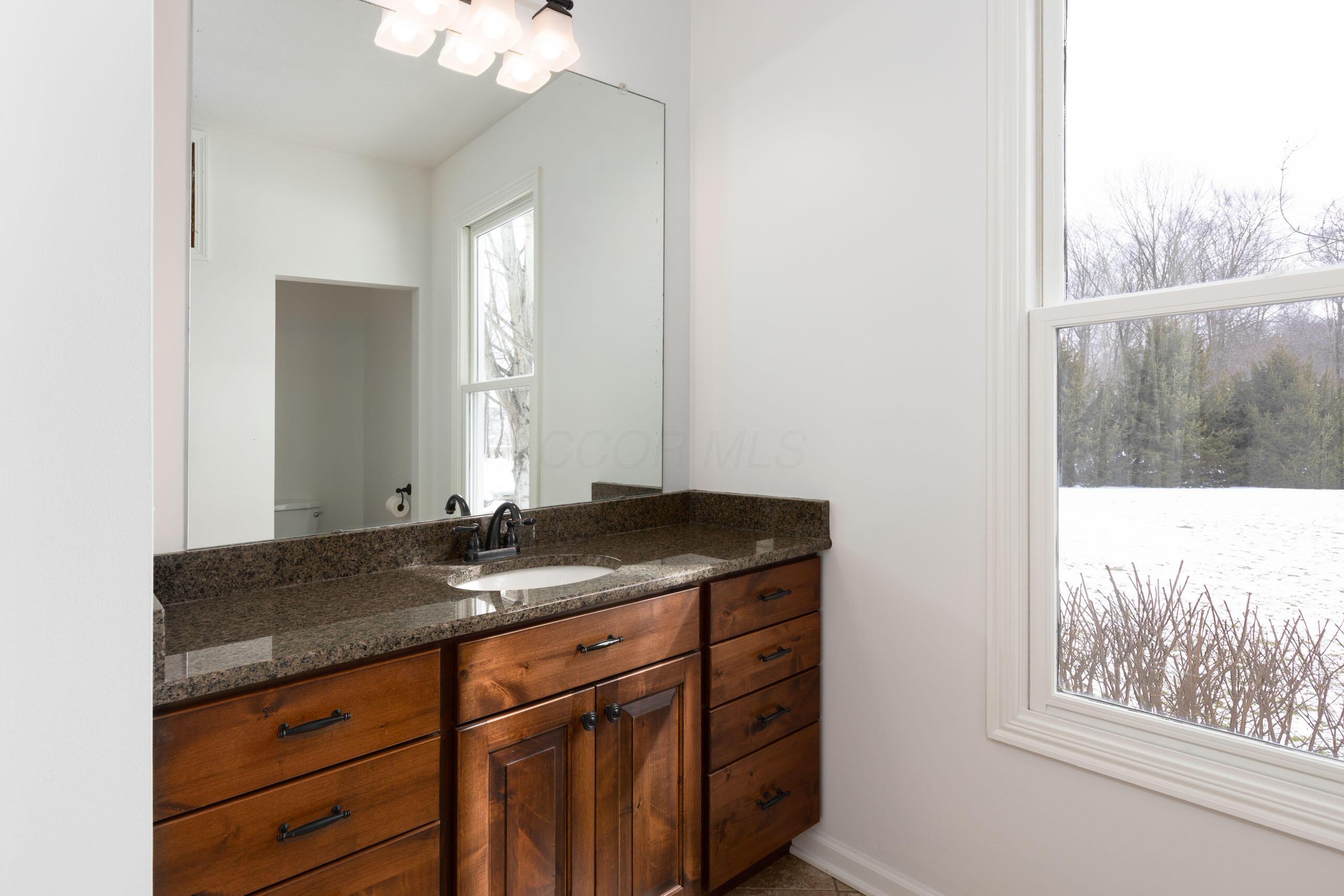 25 Stonesthrow Court