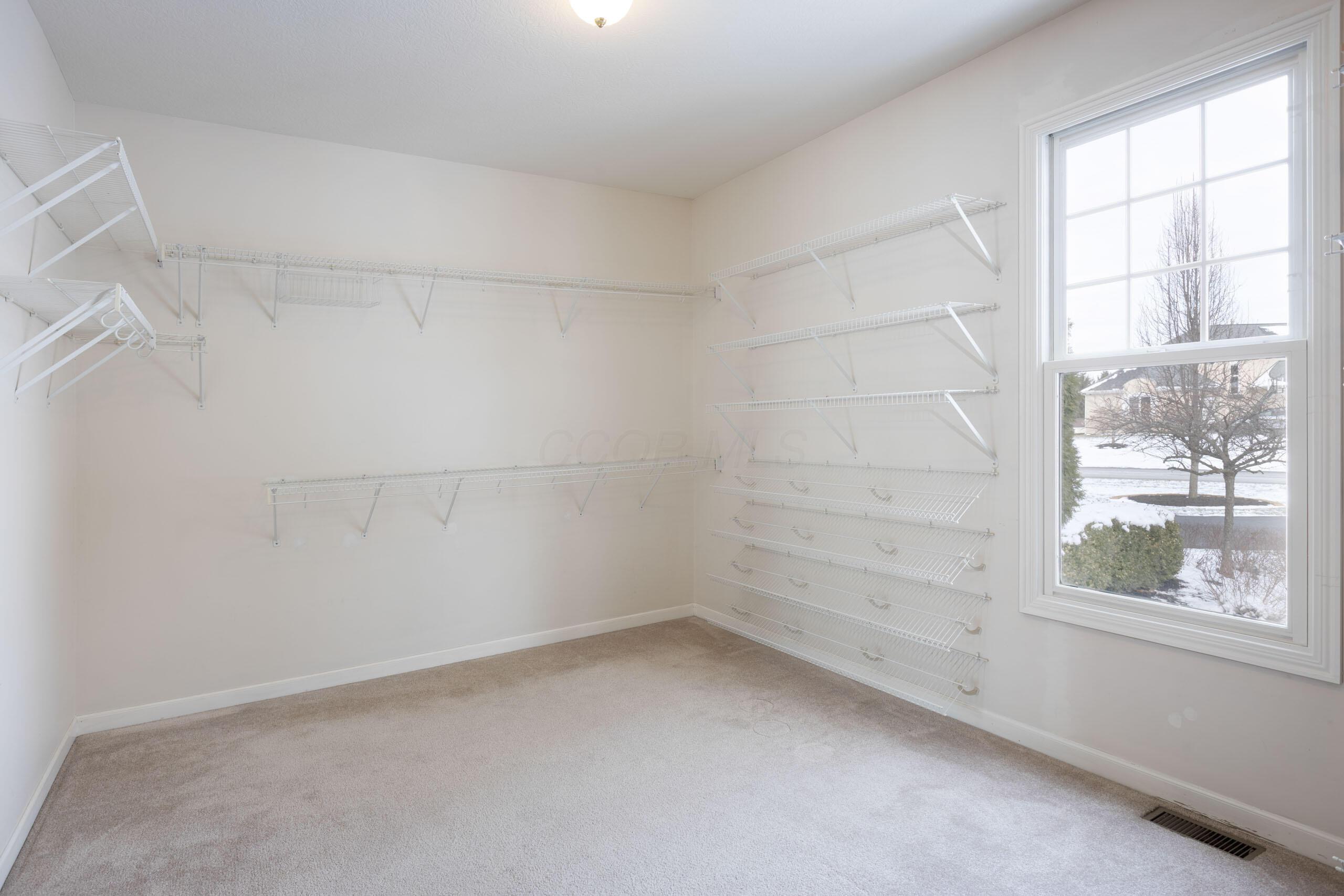 25 Stonesthrow Court