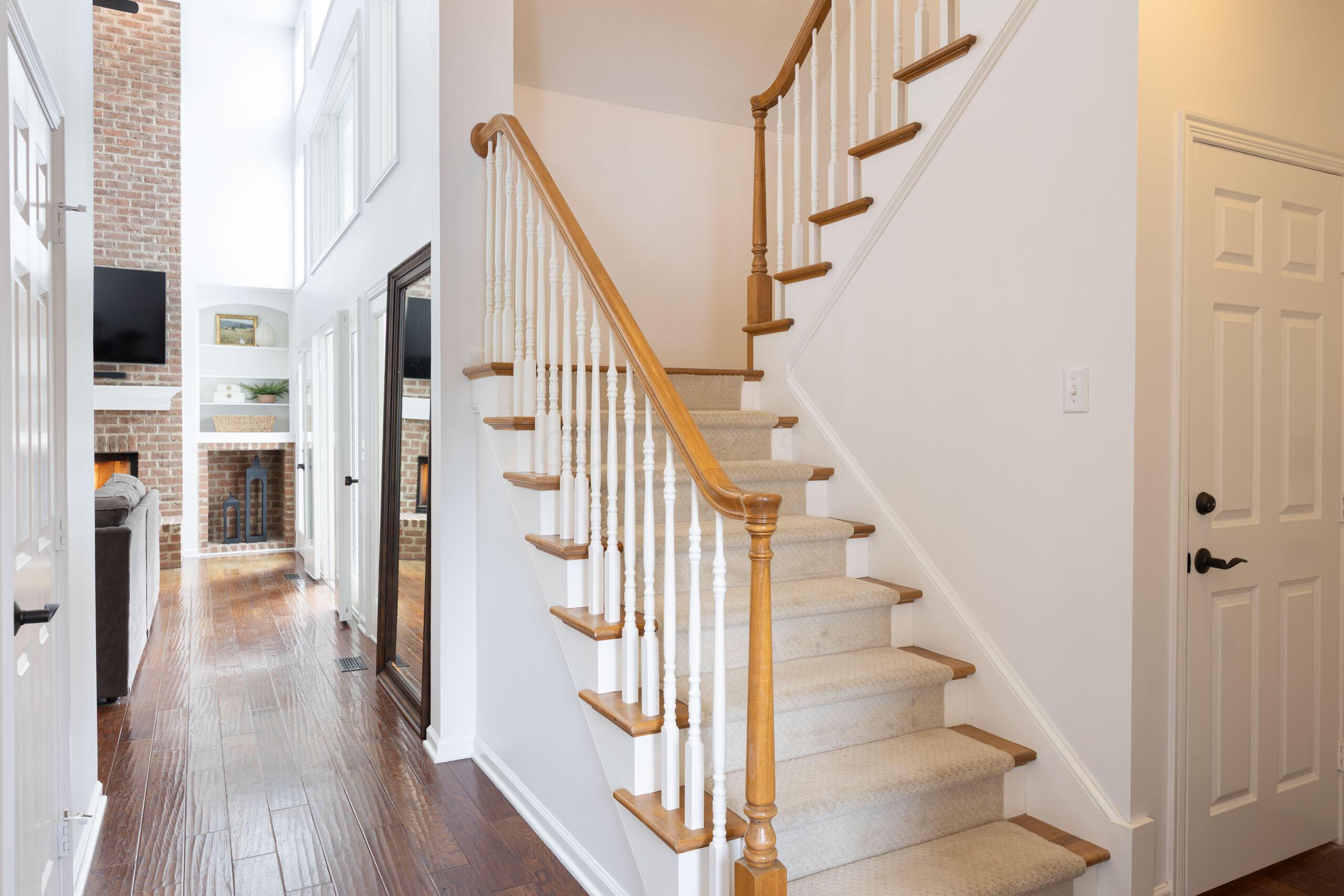 25 Stonesthrow Court