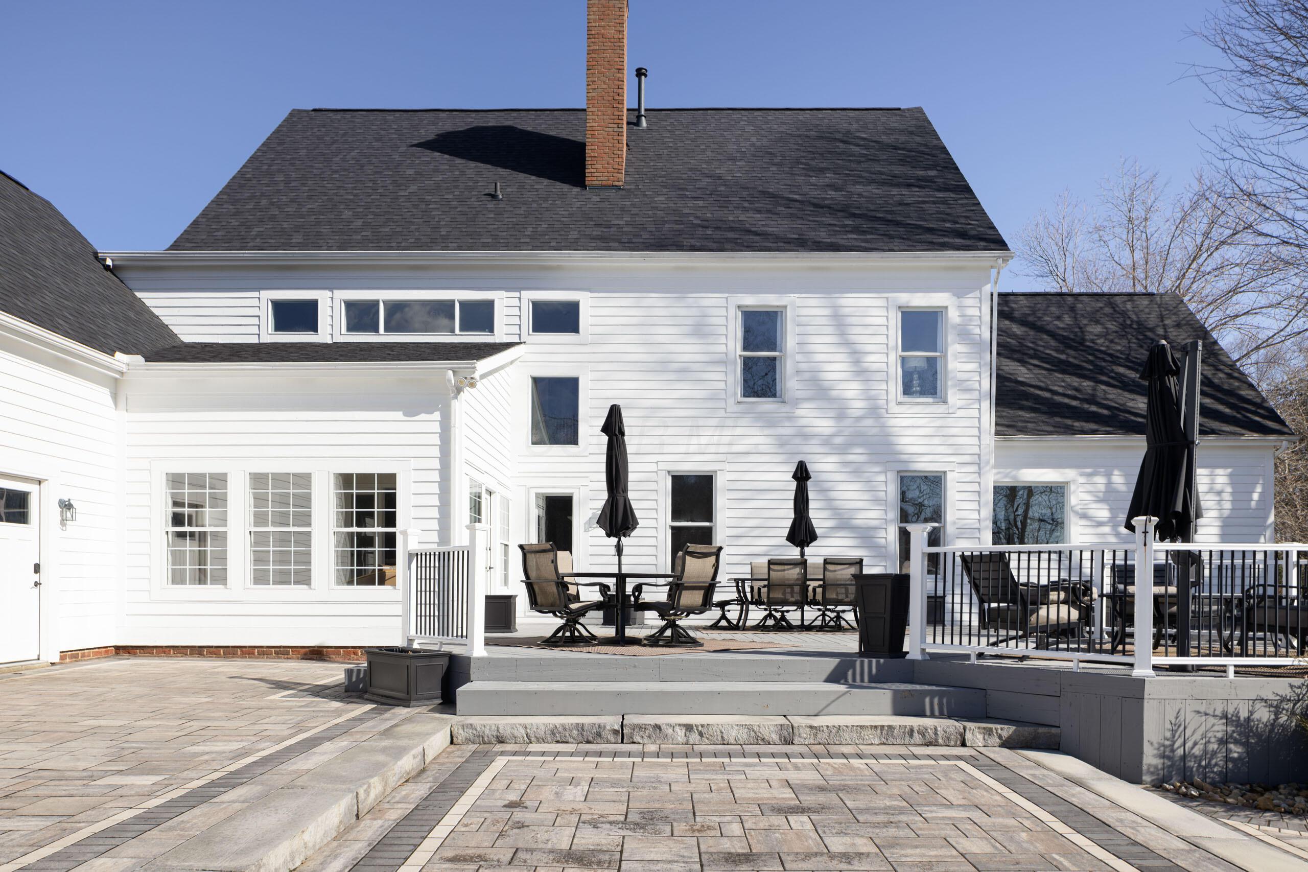 25 Stonesthrow Court