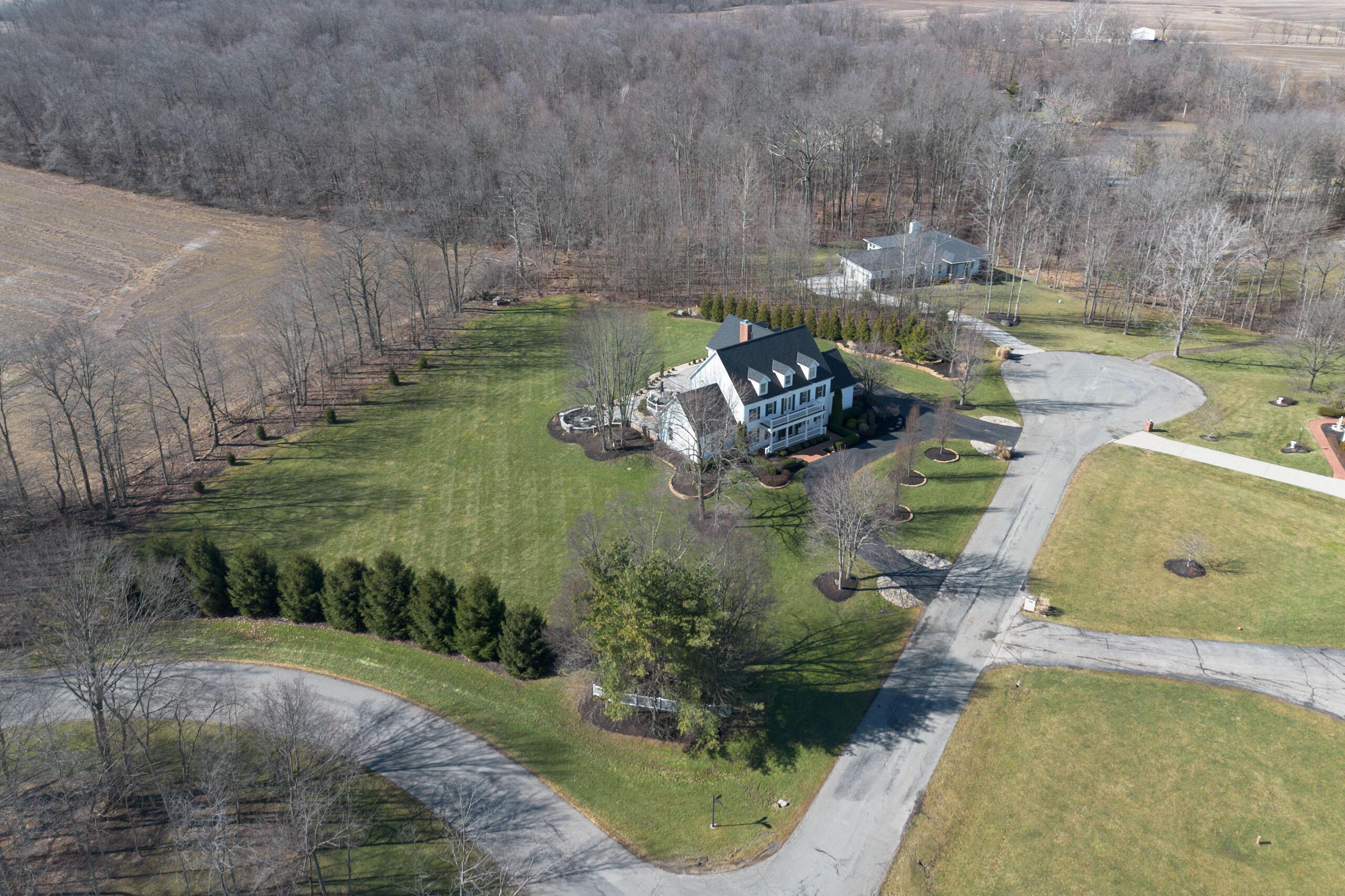 25 Stonesthrow Court
