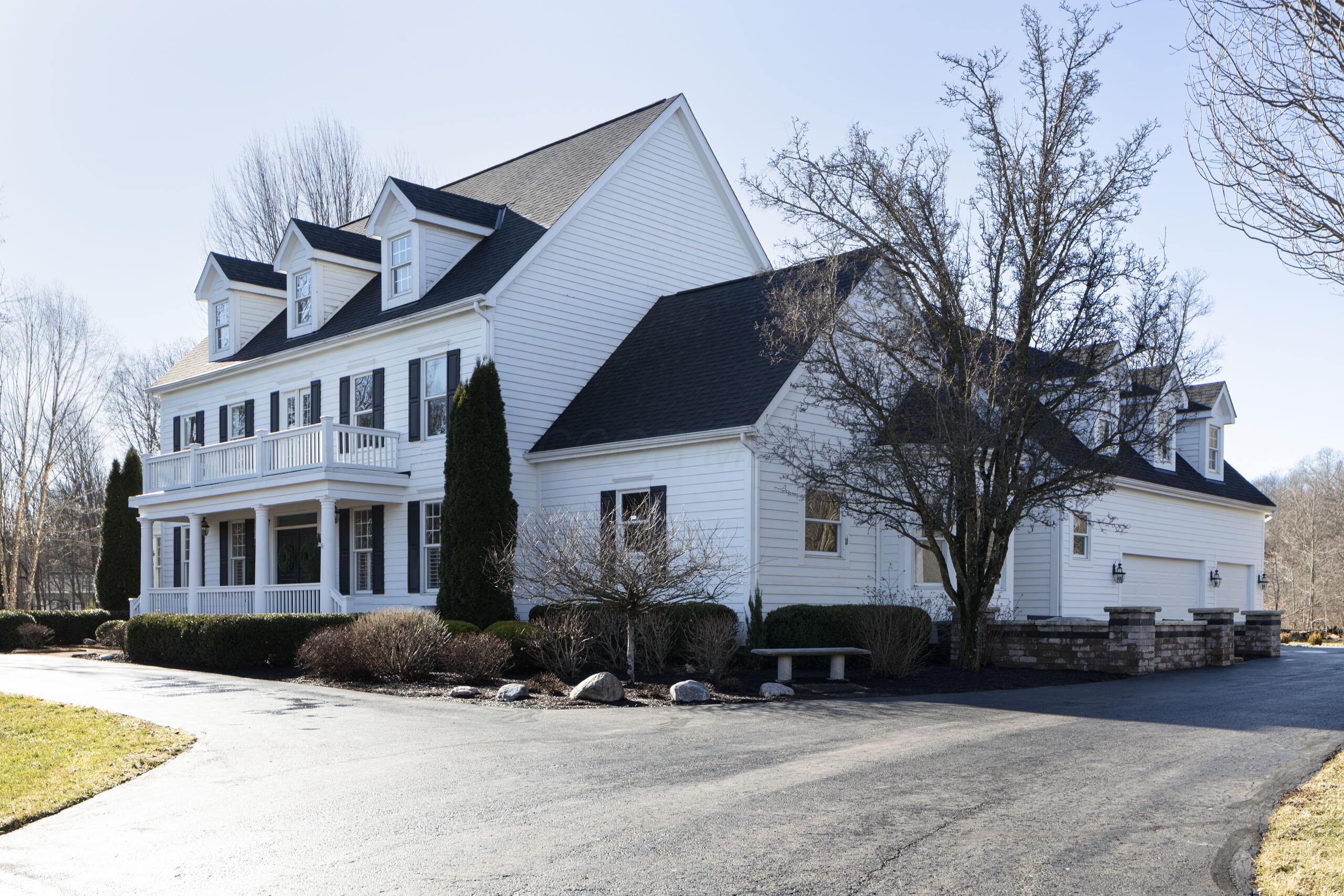 25 Stonesthrow Court