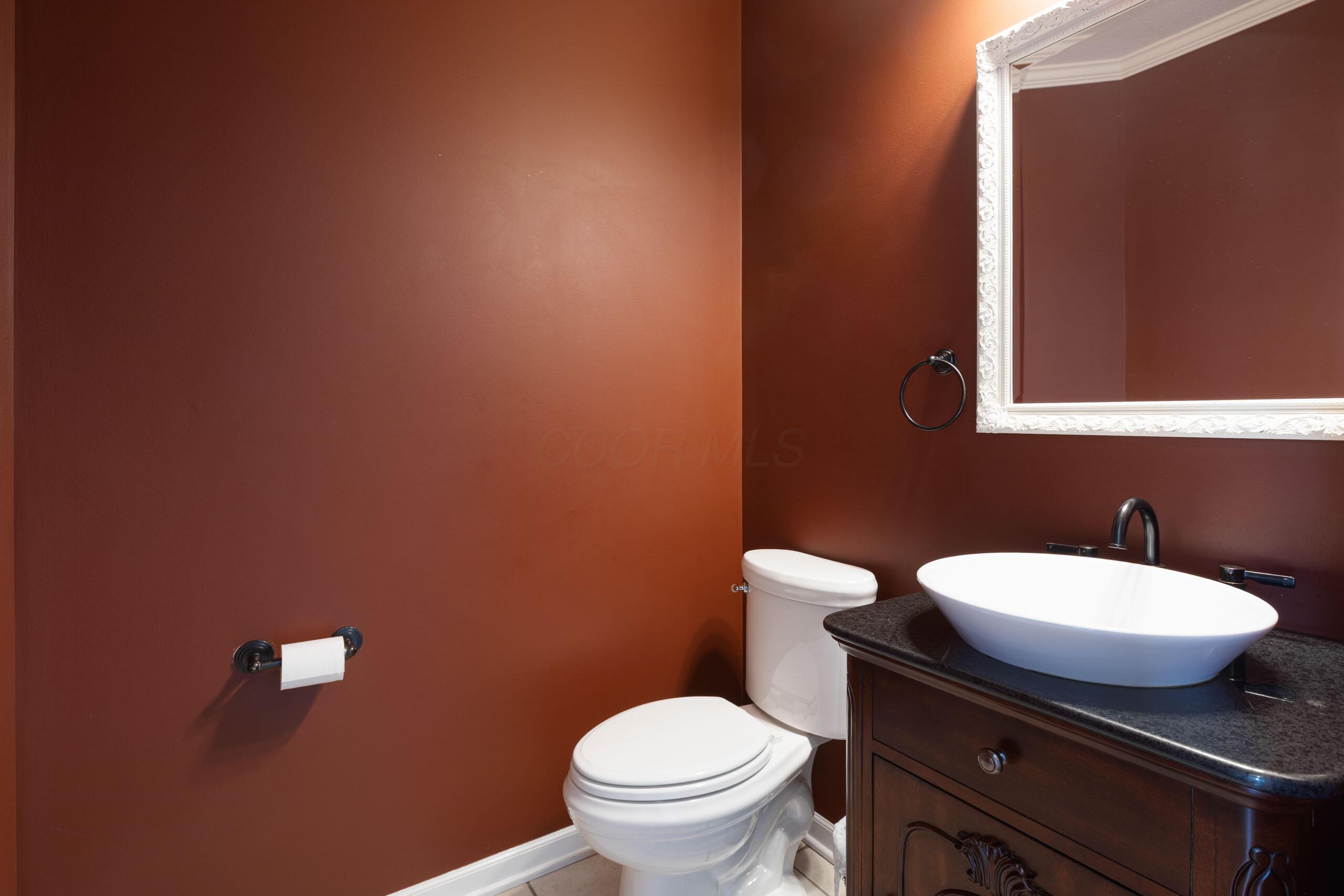 25 Stonesthrow Court