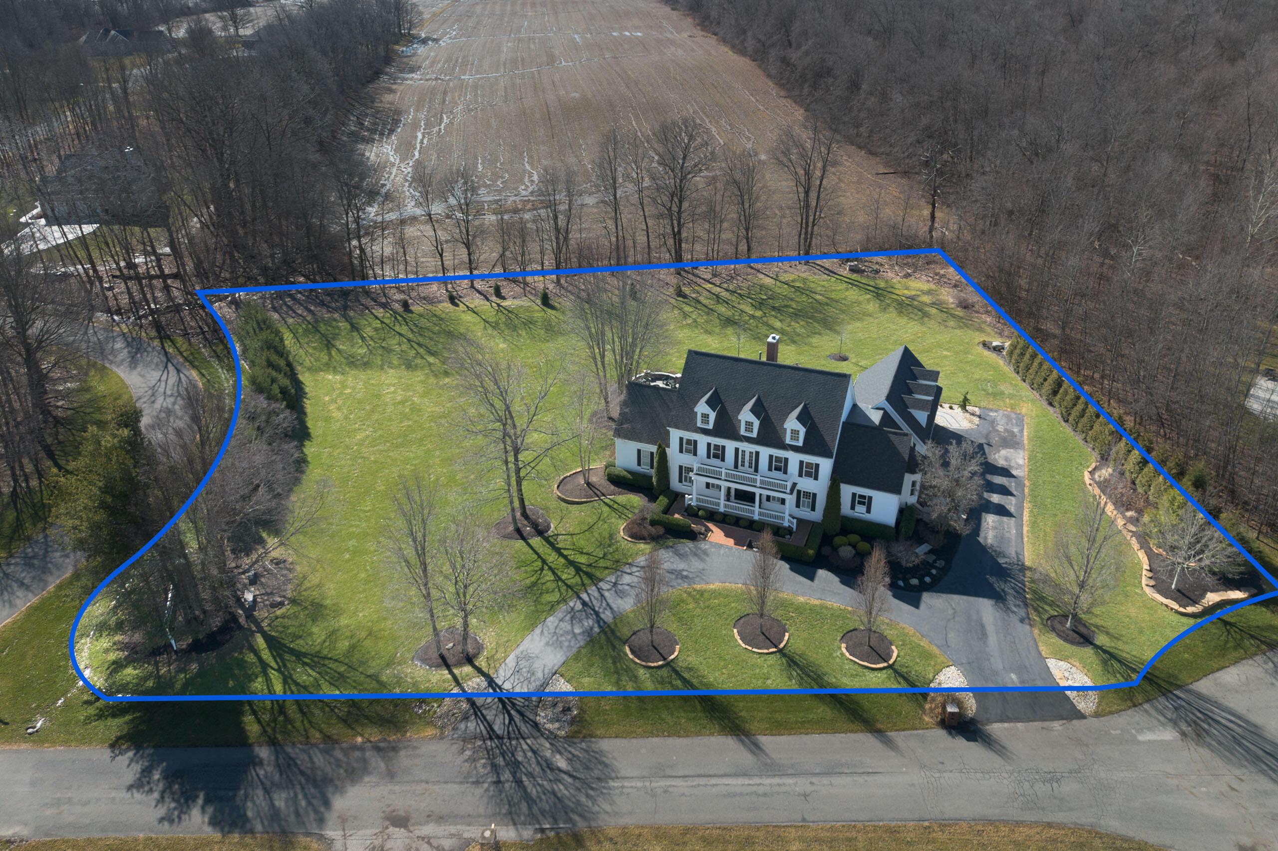 25 Stonesthrow Court