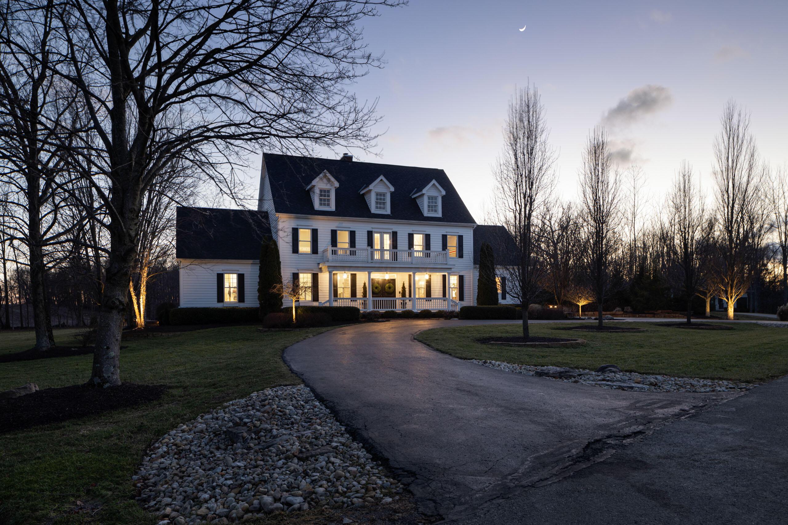 25 Stonesthrow Court