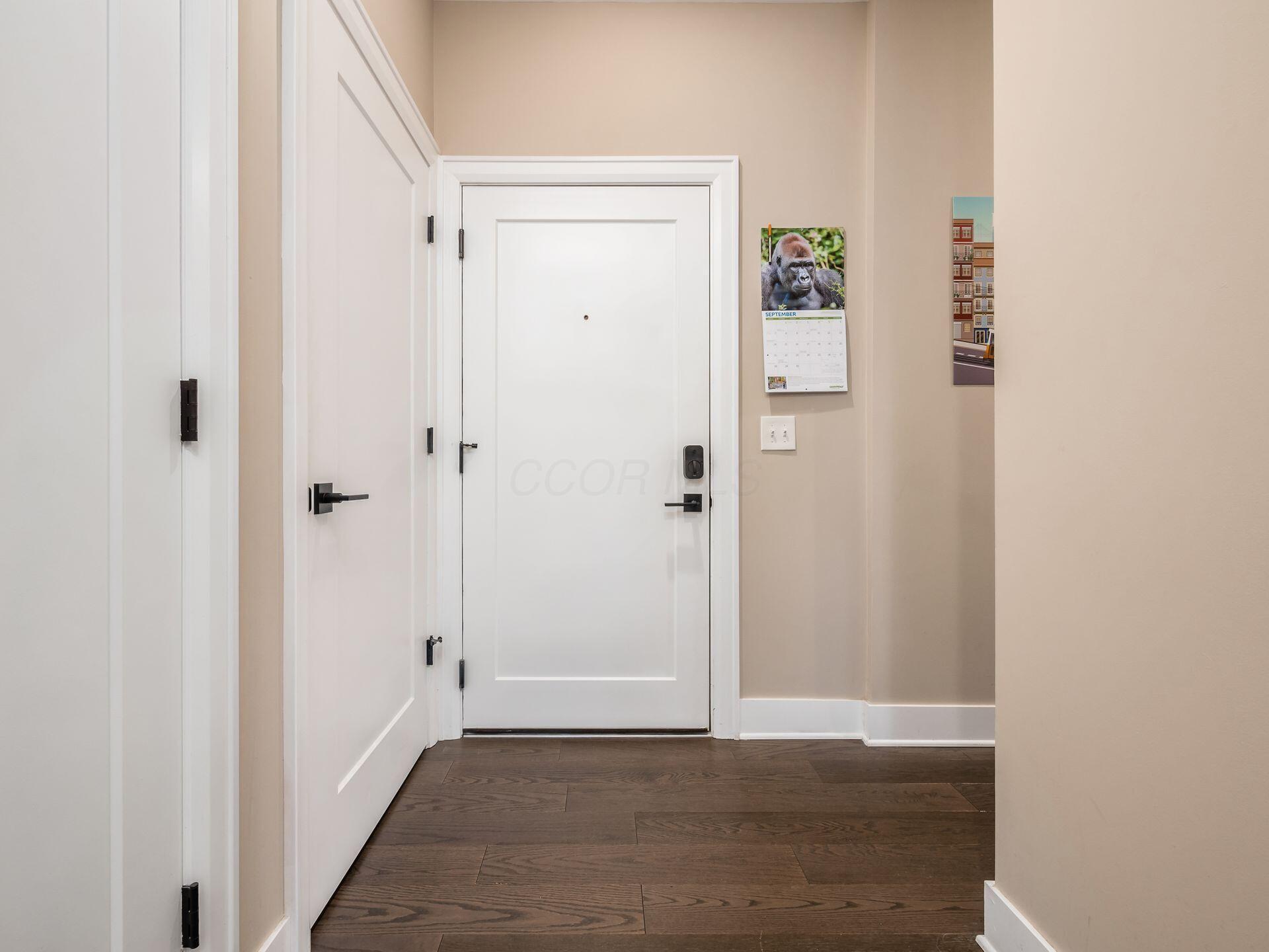 1670 E Broad Street, 309