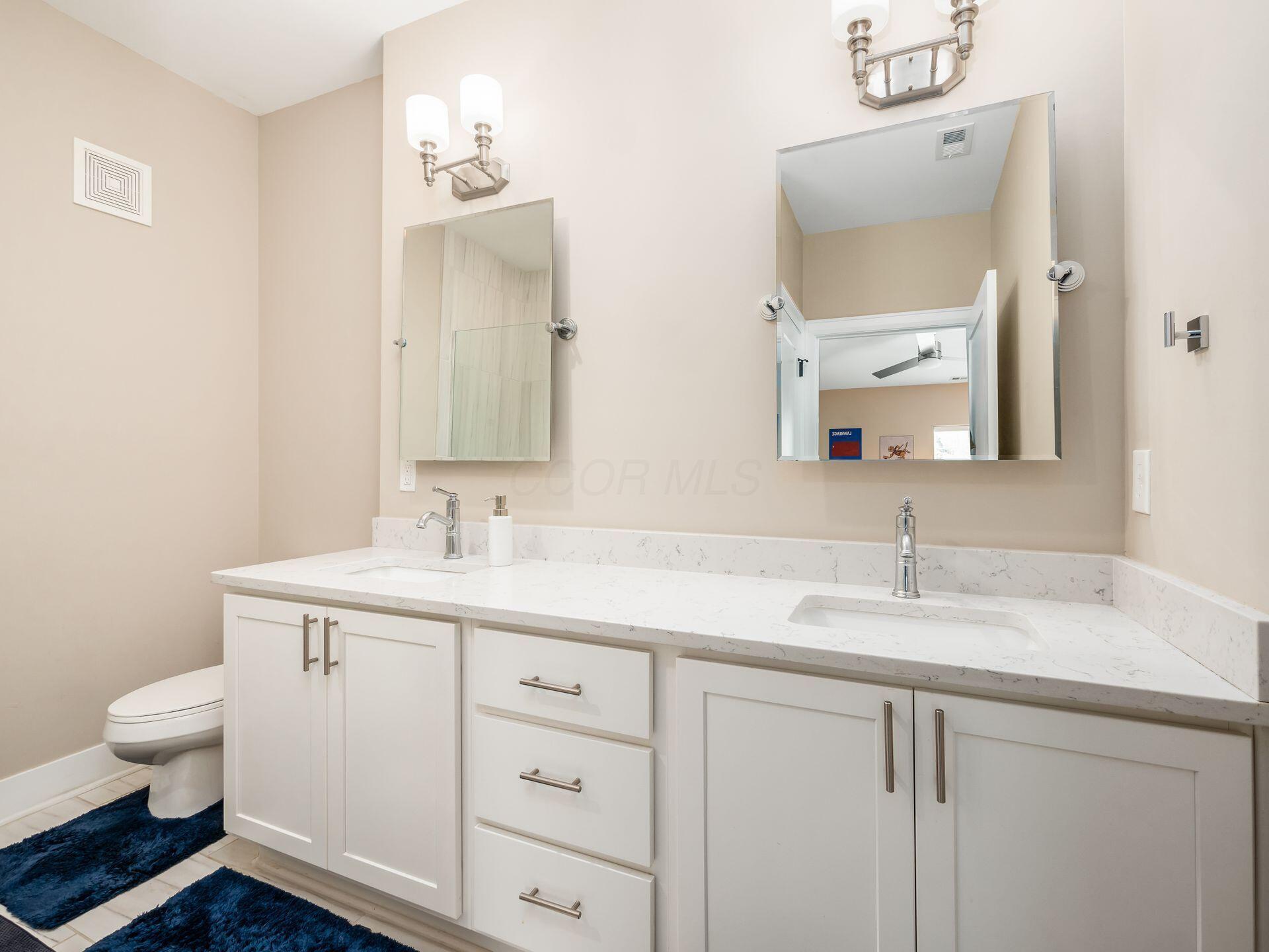 1670 E Broad Street, 309