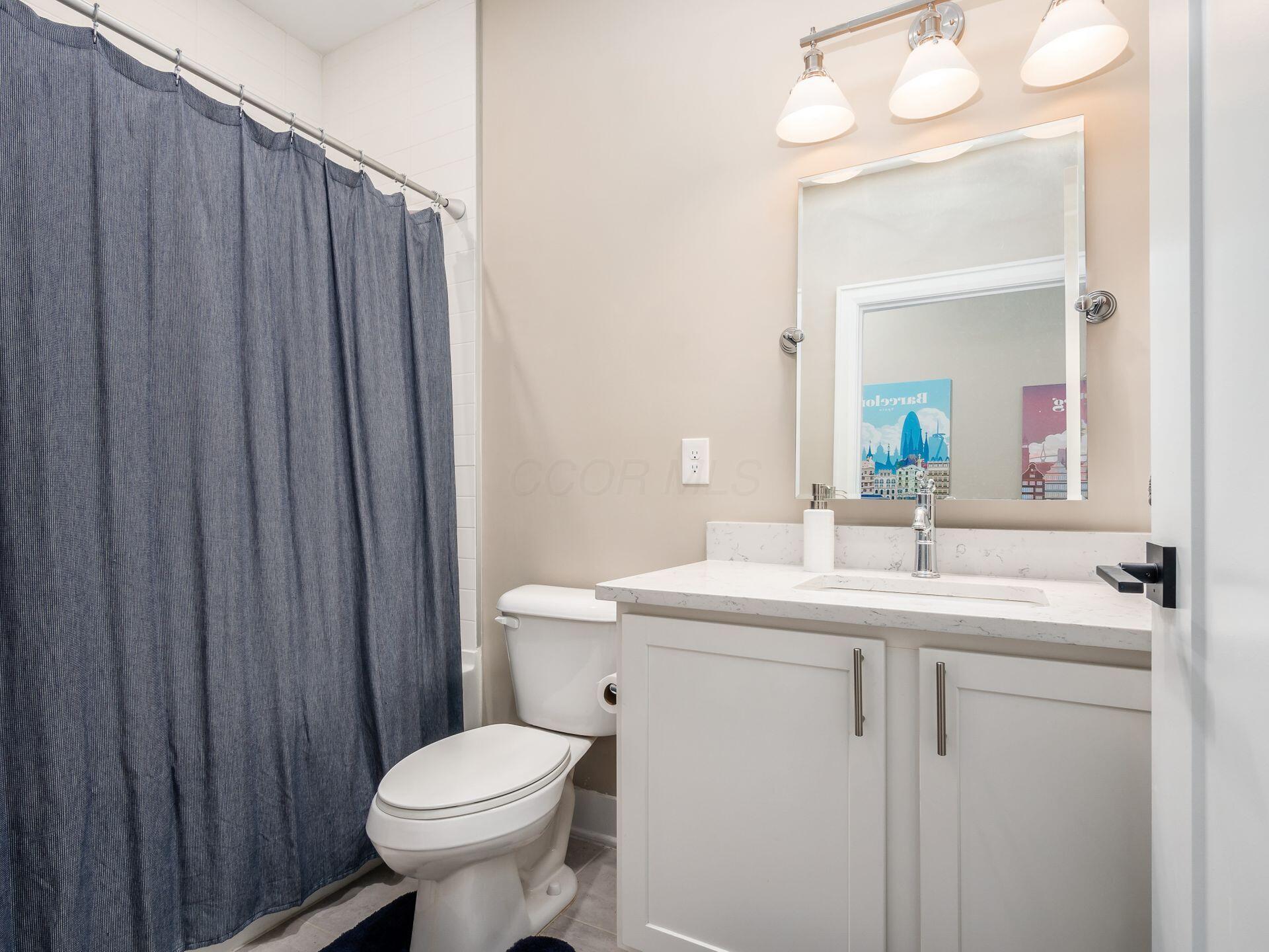 1670 E Broad Street, 309