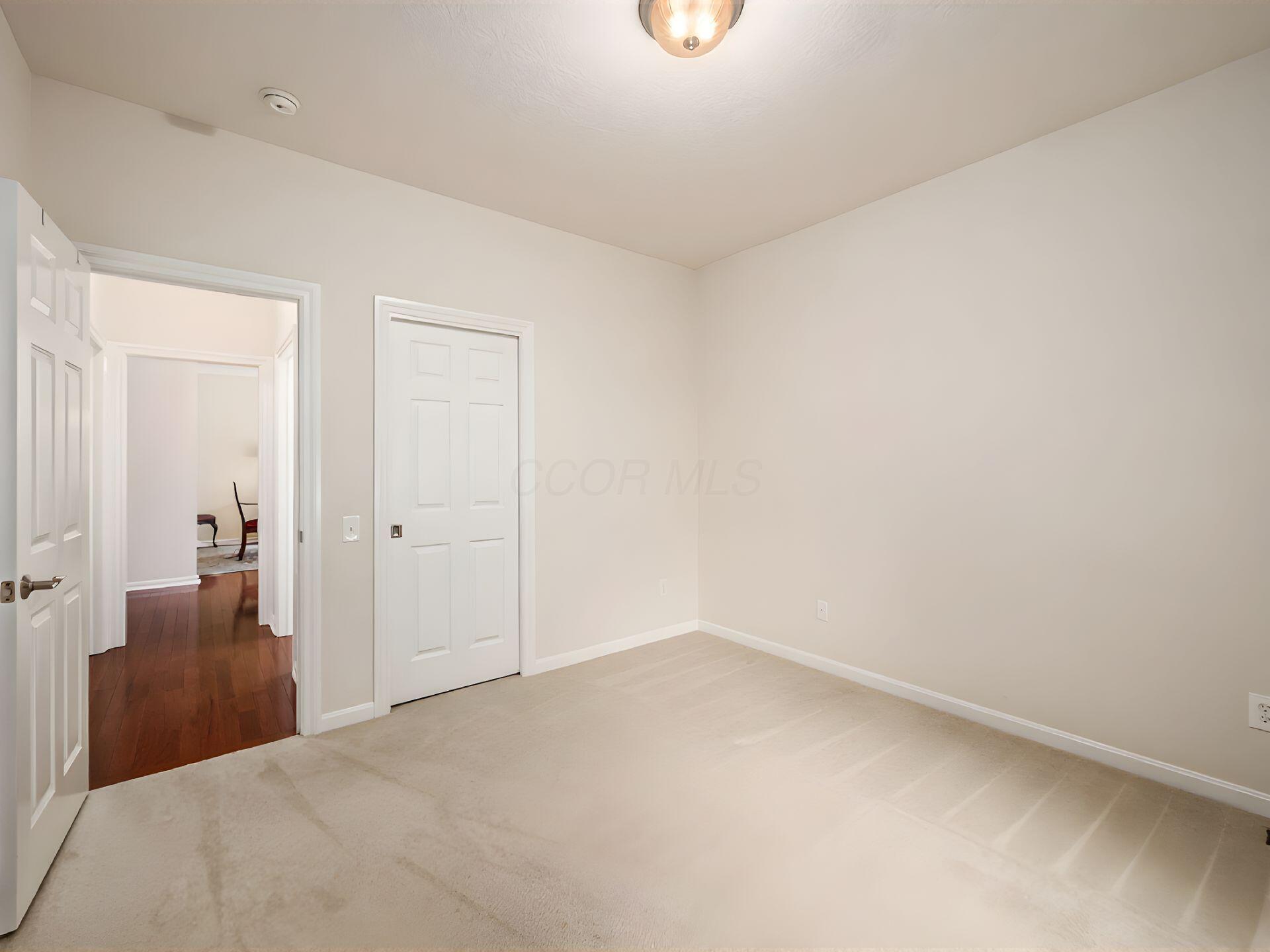 210 Tinley Park Circle