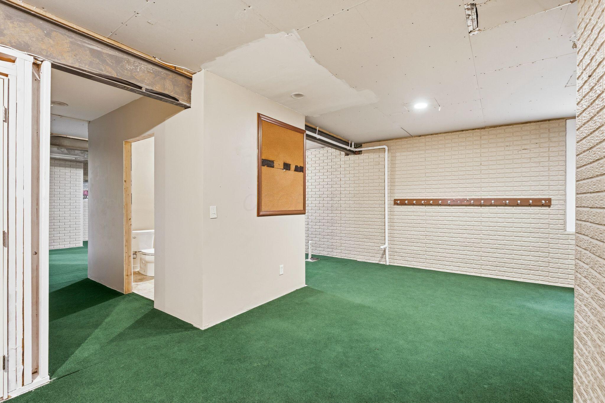 876 John Michael Way