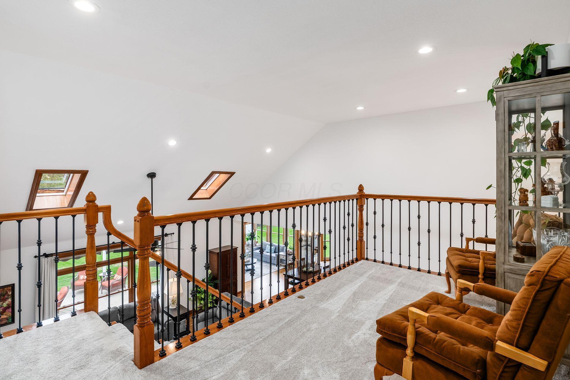 8512 Fallgold Lane