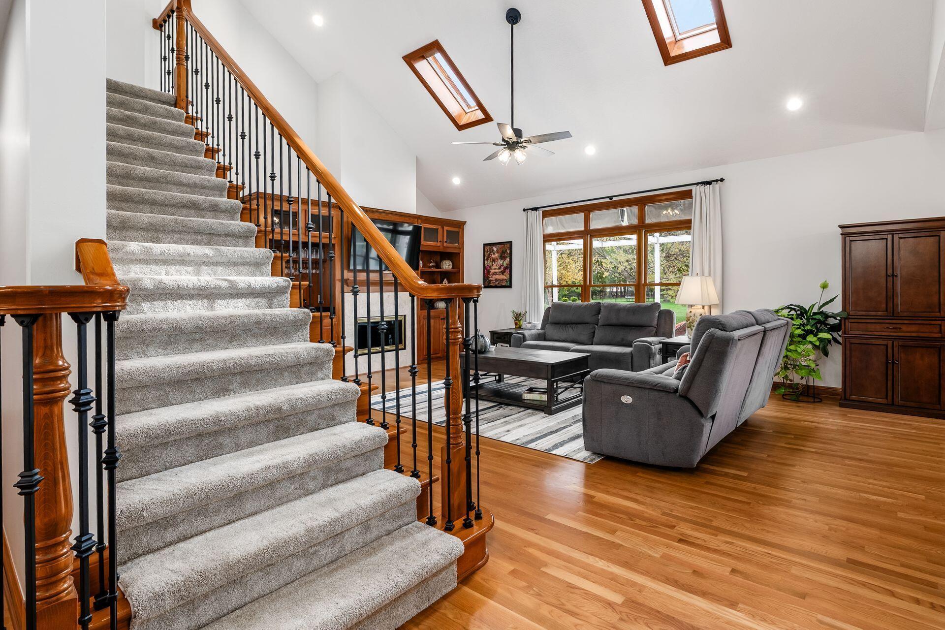 8512 Fallgold Lane