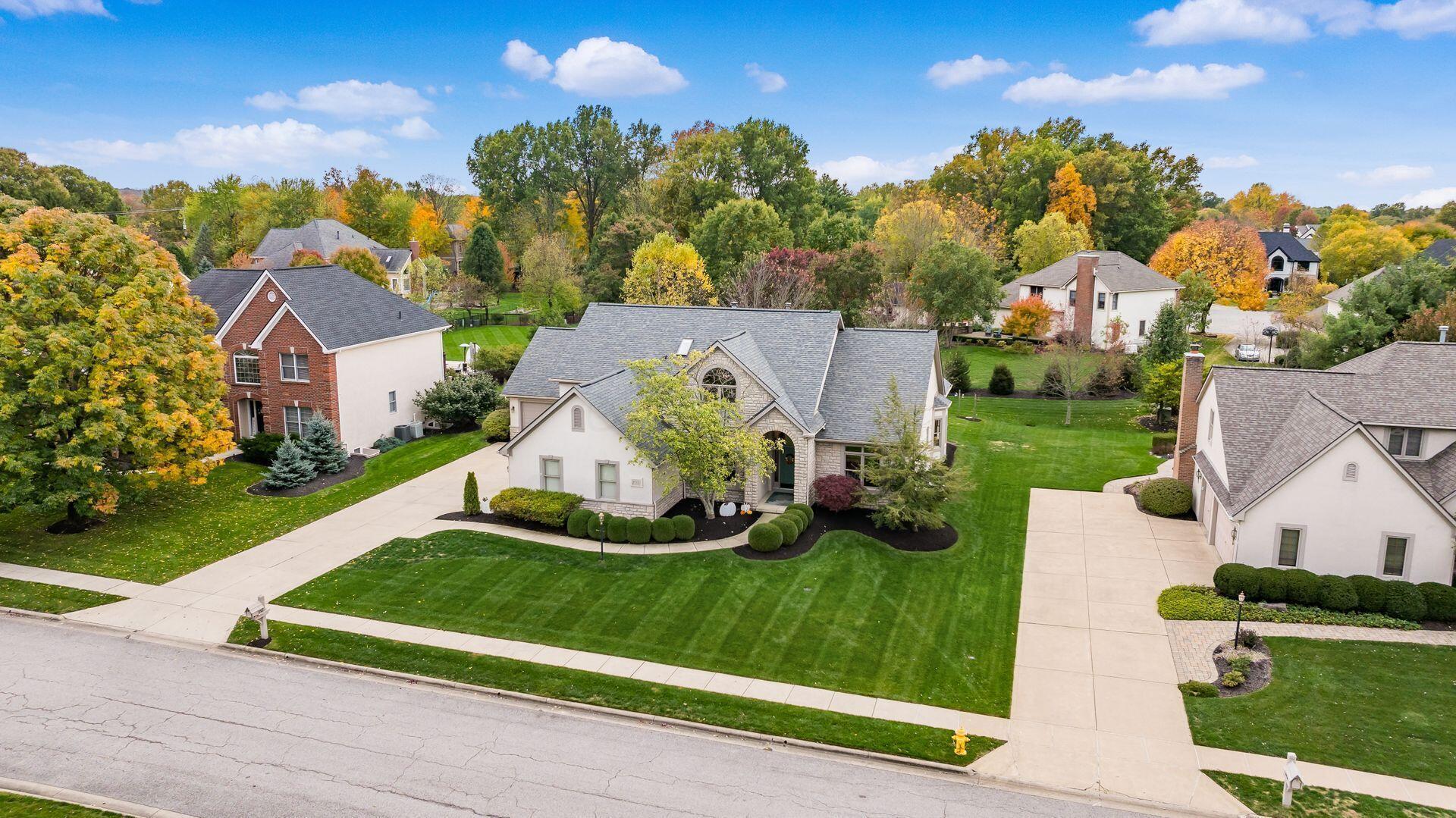 8512 Fallgold Lane