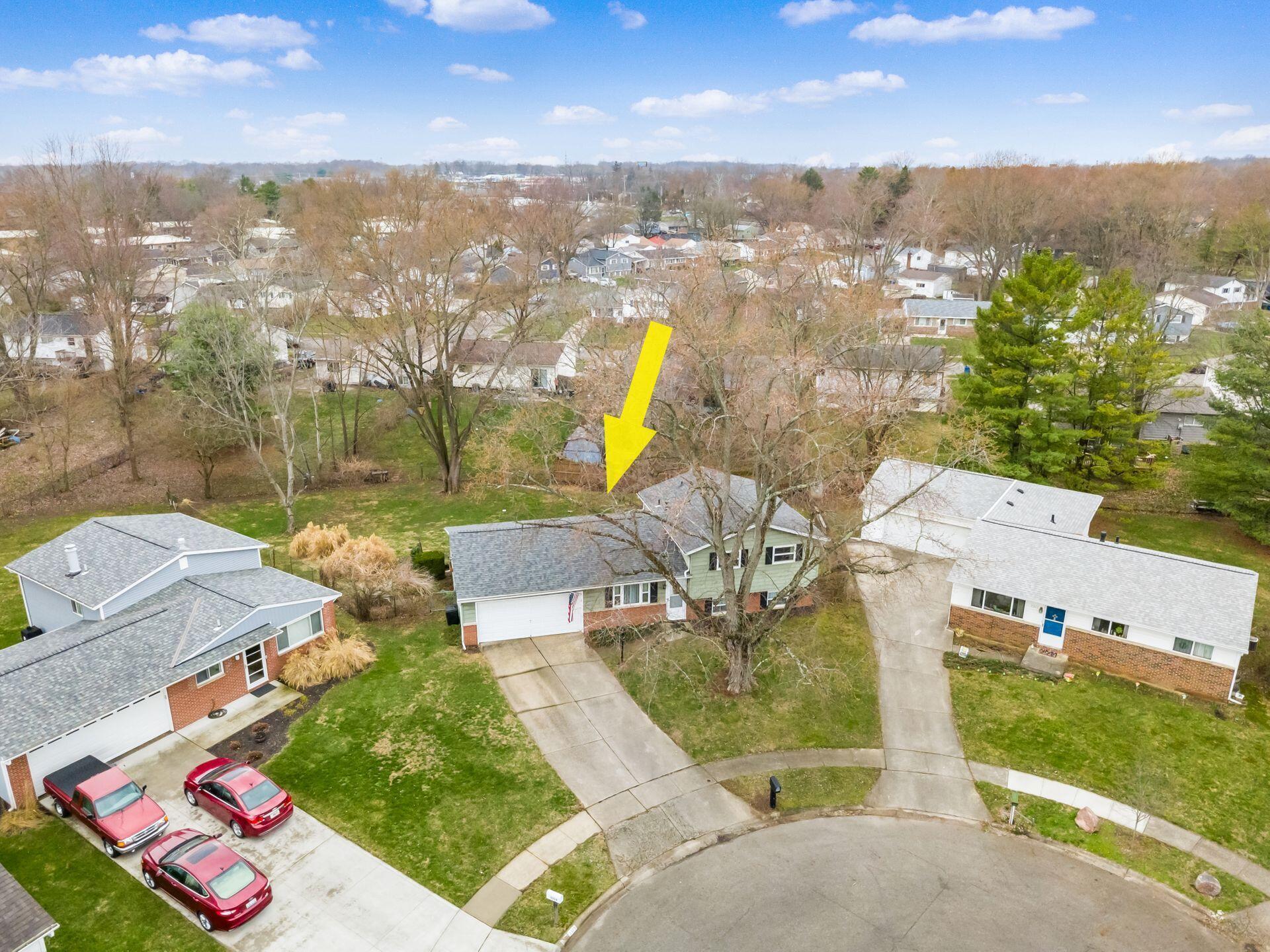 3313 Trail Lane Court