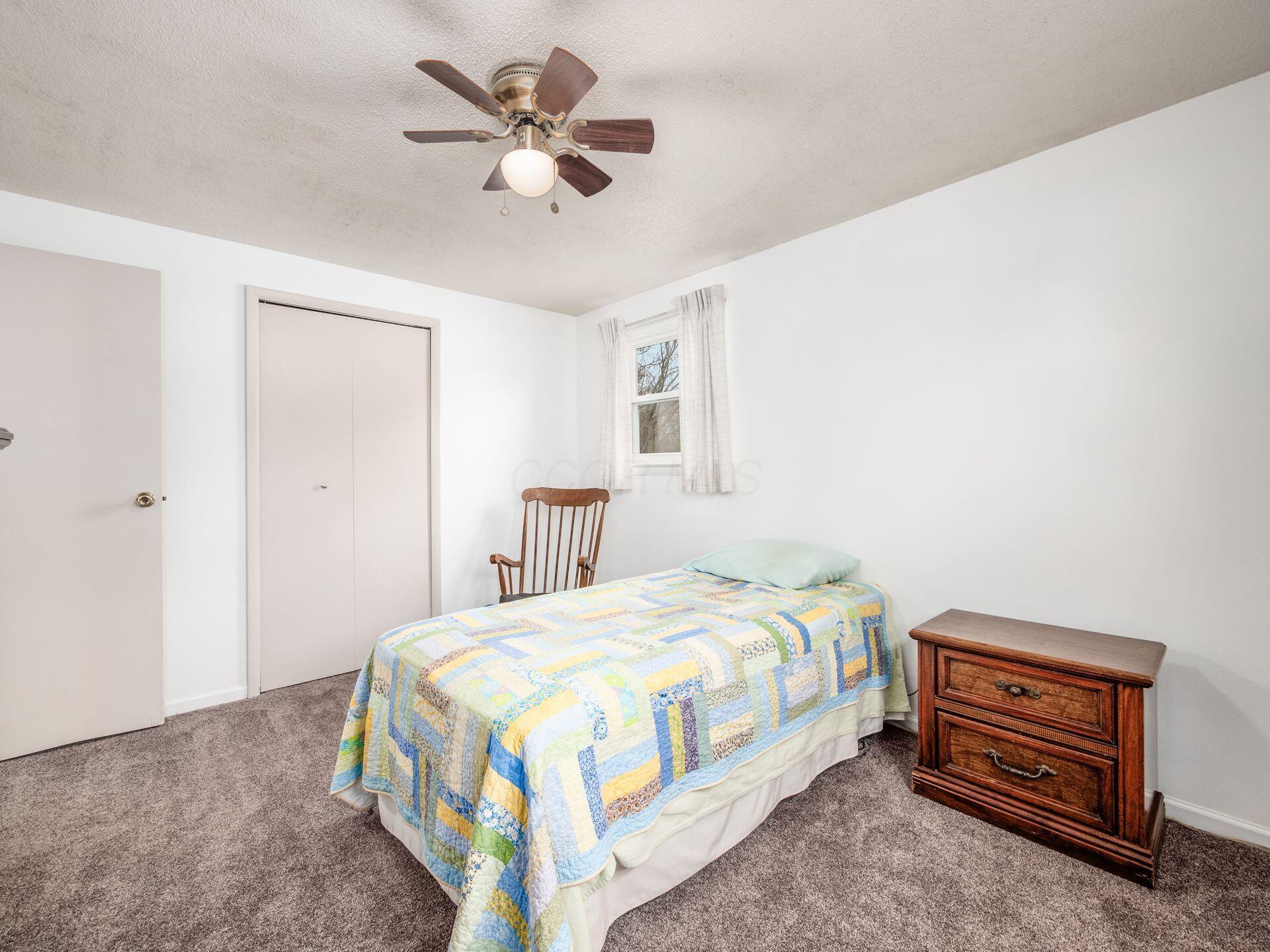 3313 Trail Lane Court