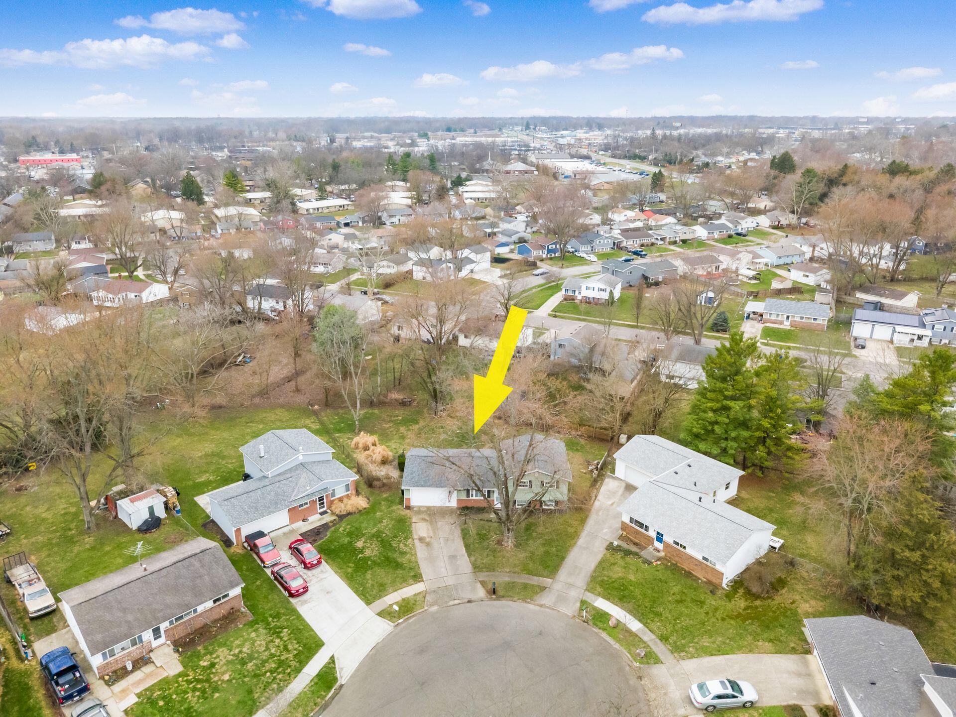 3313 Trail Lane Court