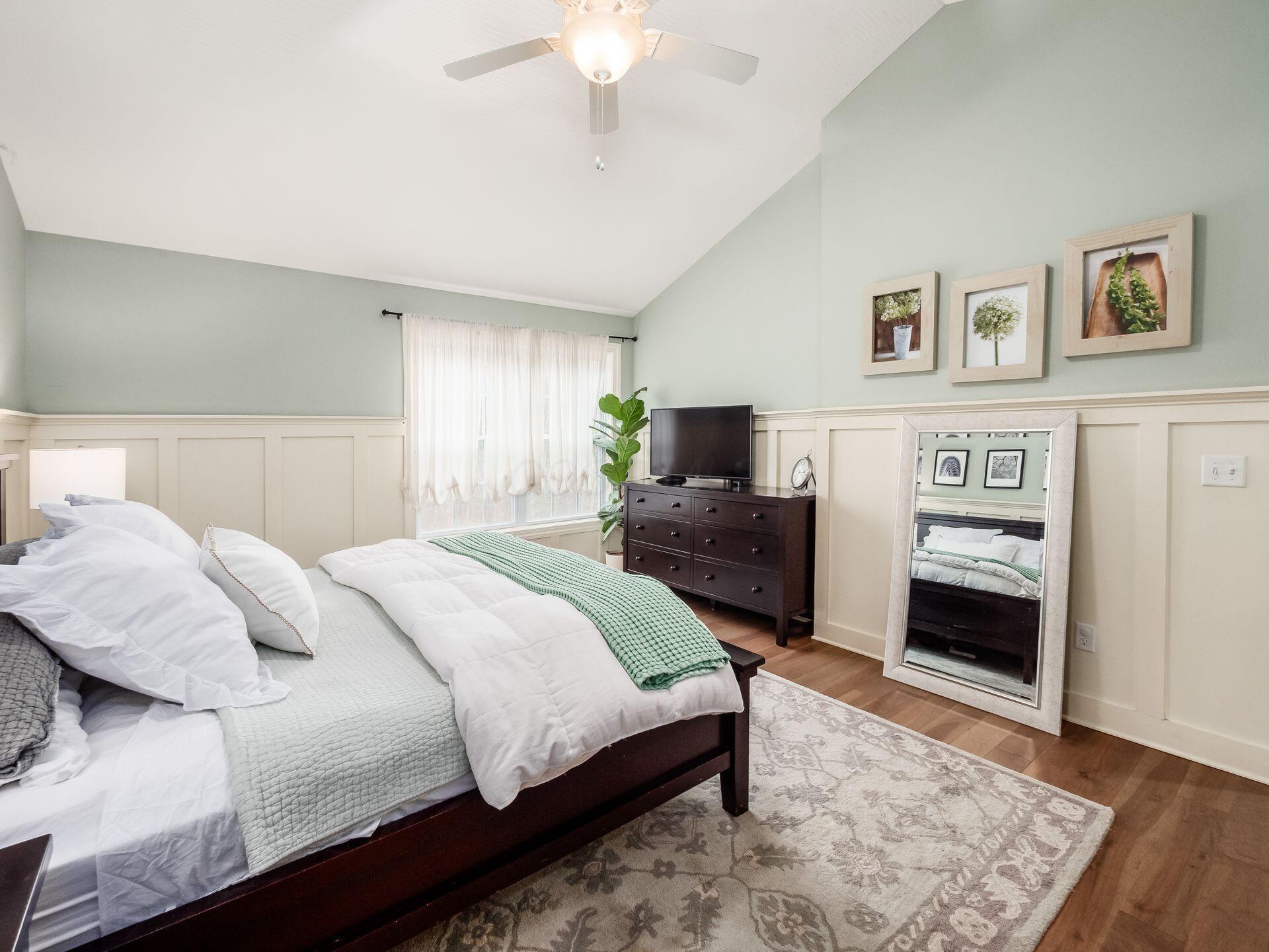 947 Suzanne Way