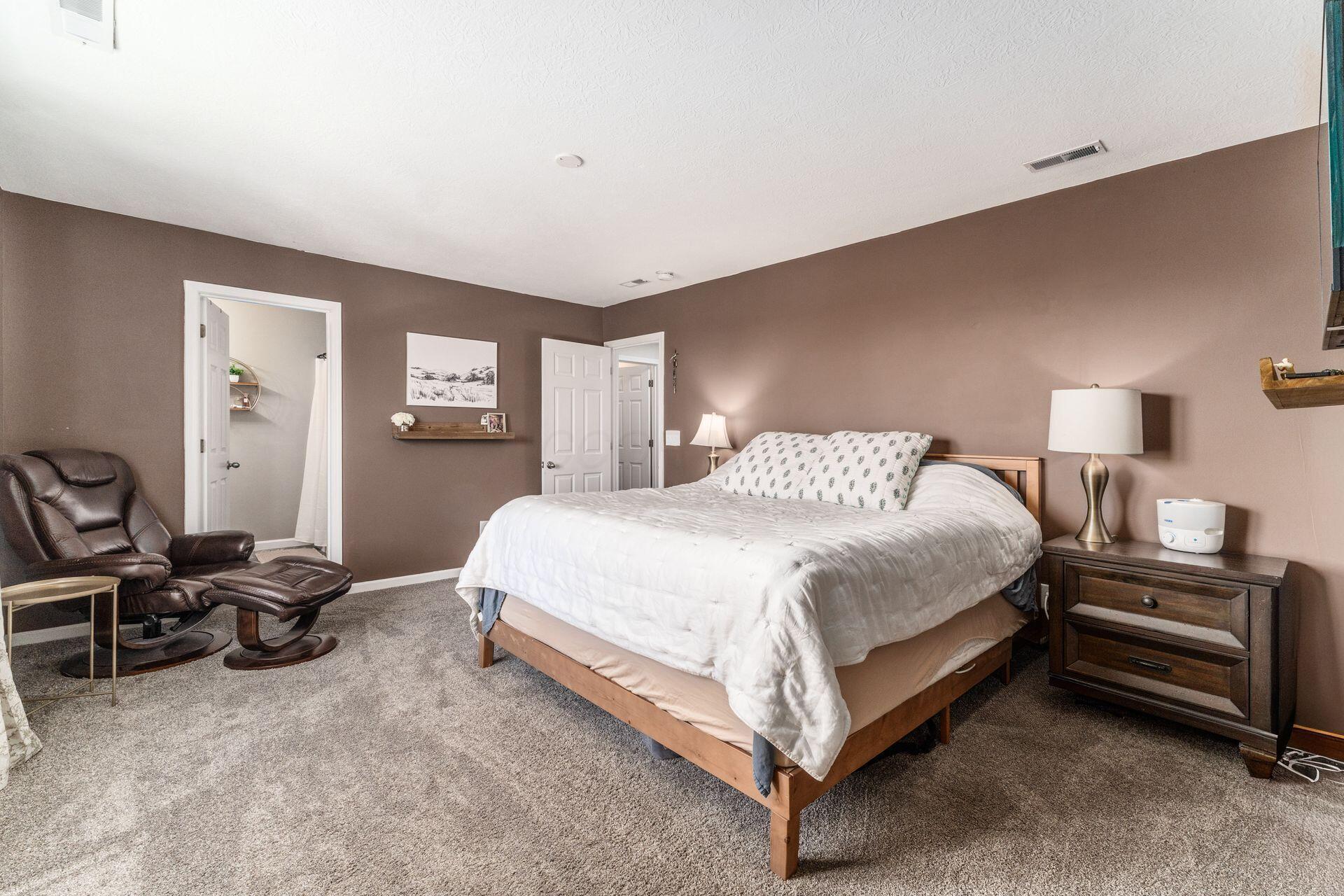 4061 Greenup Drive