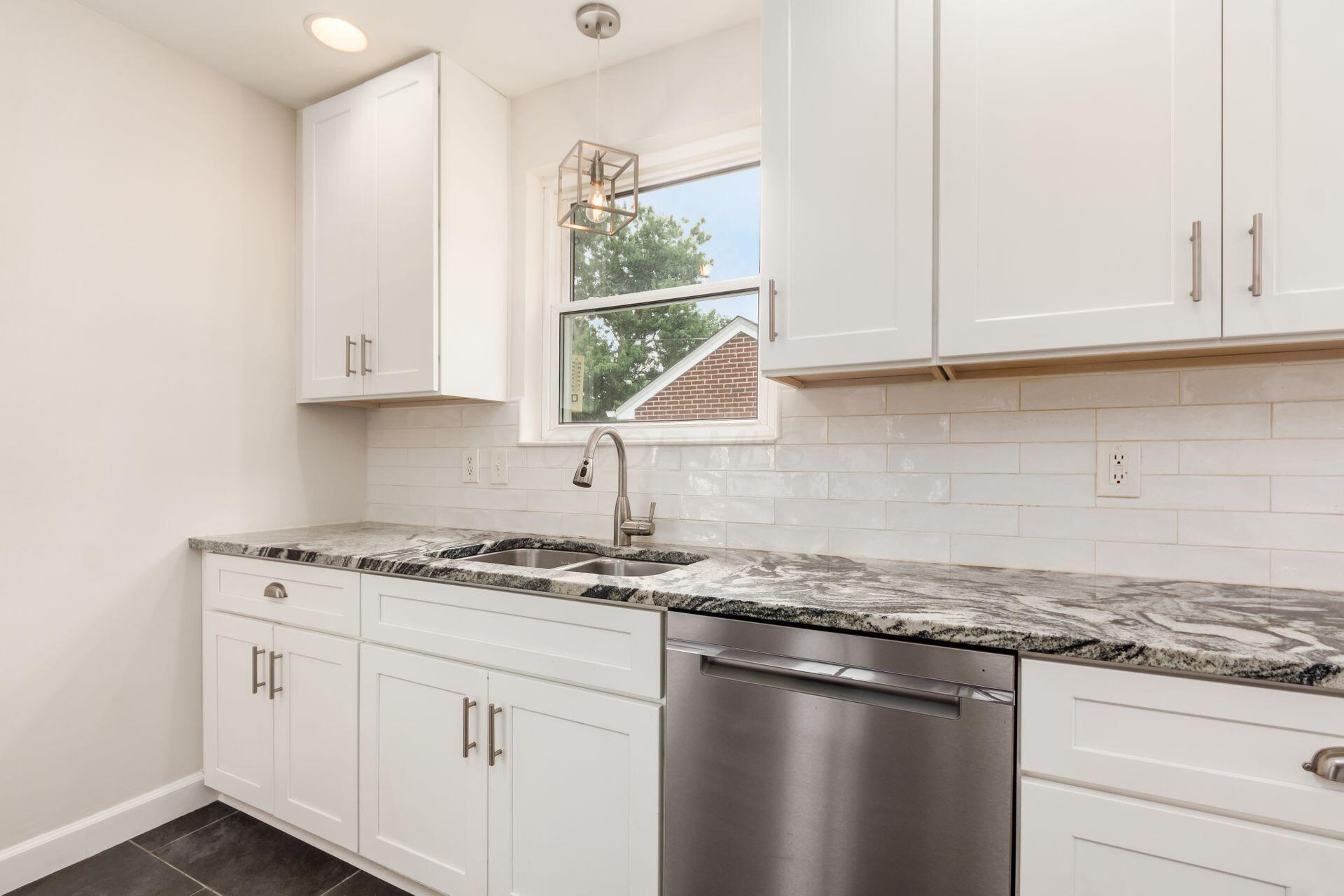 336 E Weisheimer Road