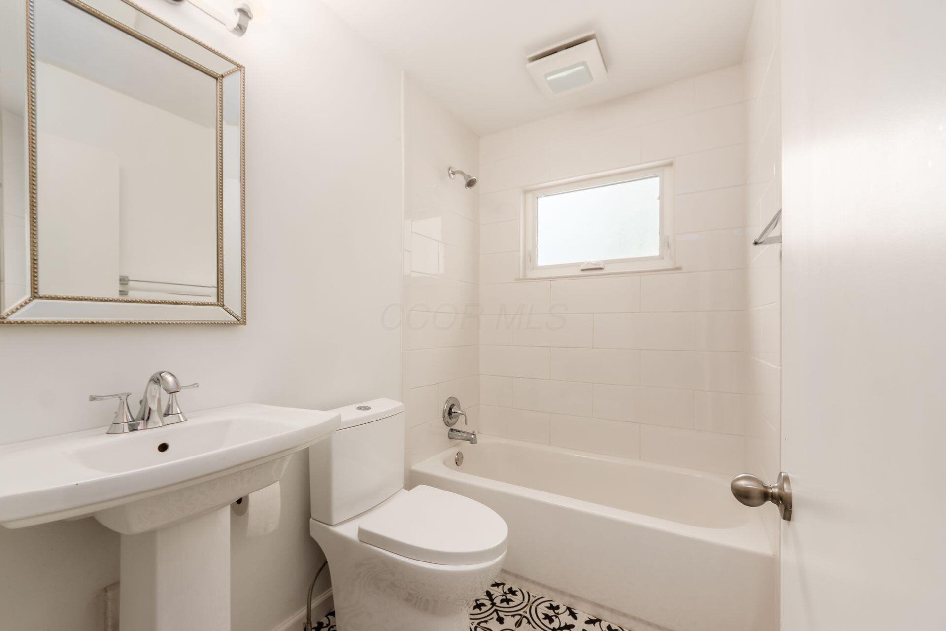 336 E Weisheimer Road