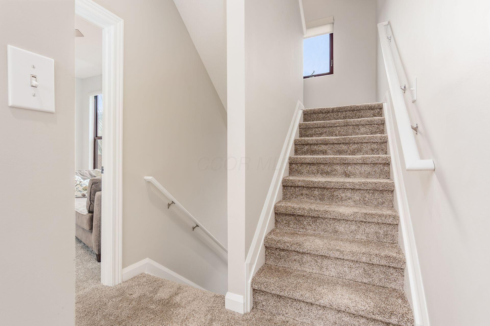 587 E Rich Street, 104