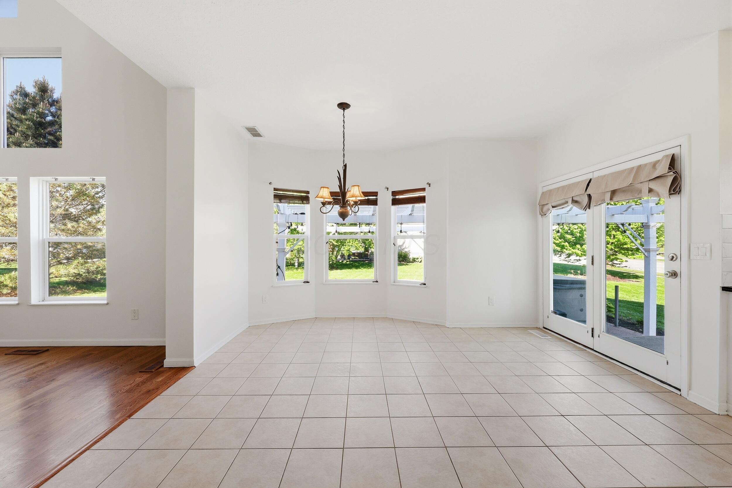 7279 Crossett Court