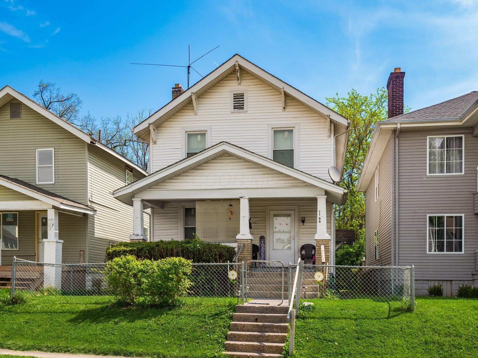 1166 Oakwood Avenue