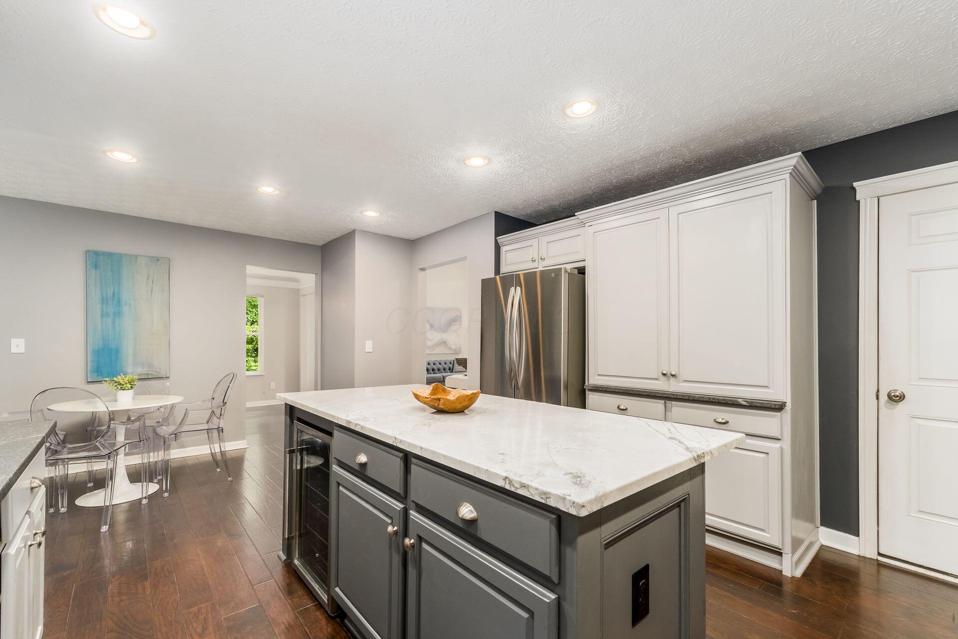 6316 Hilltop Trail Drive