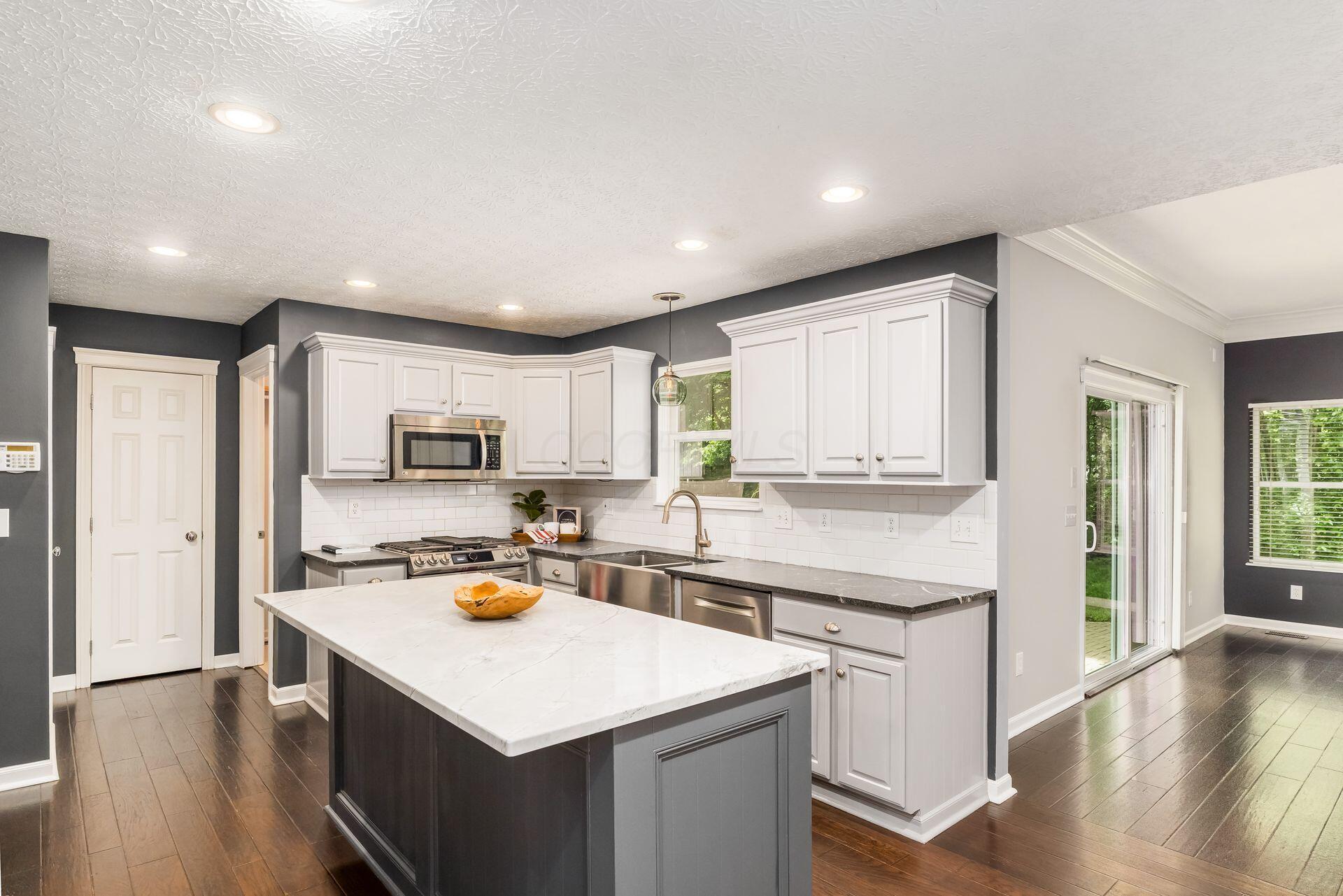 6316 Hilltop Trail Drive