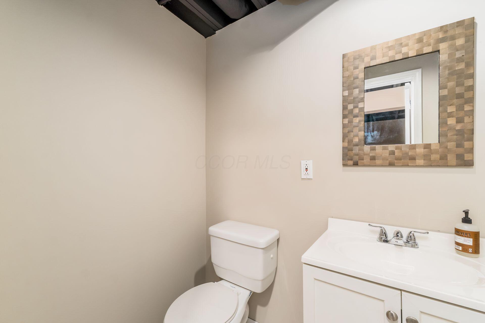 6316 Hilltop Trail Drive