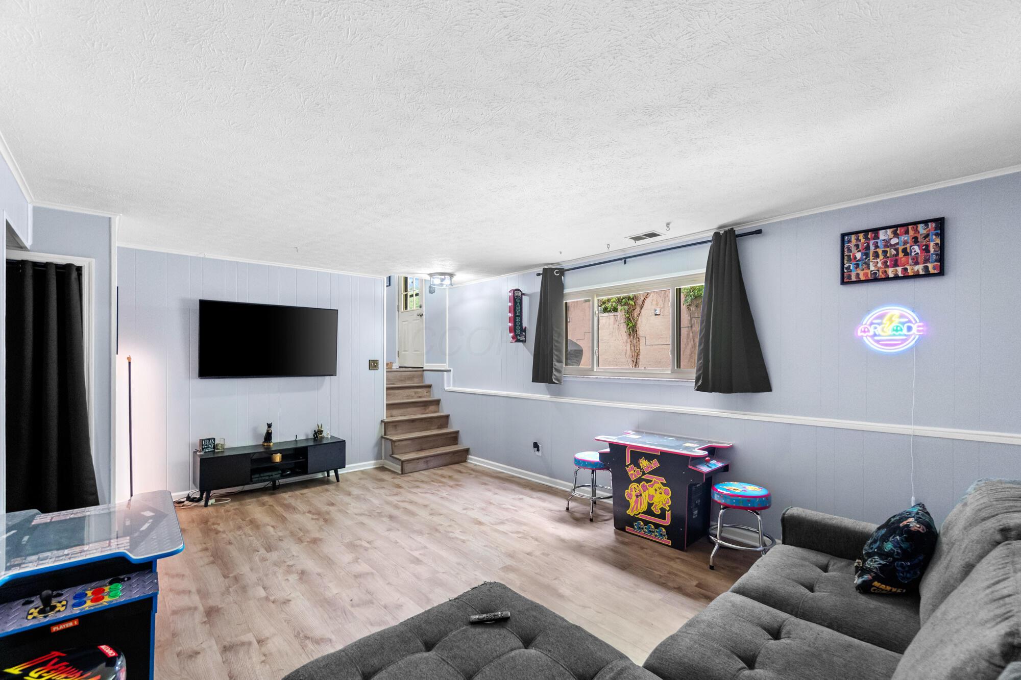 276 Muskingum Drive