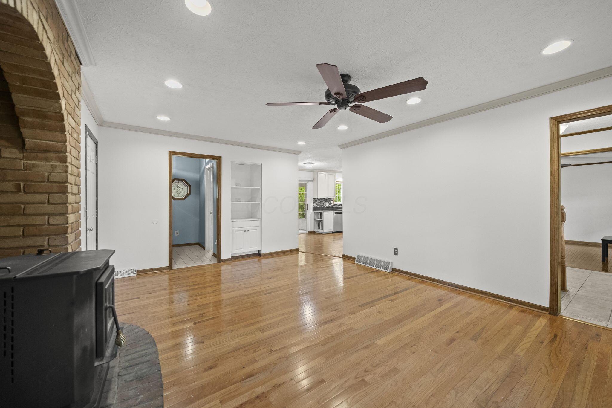 3352 Outville Road