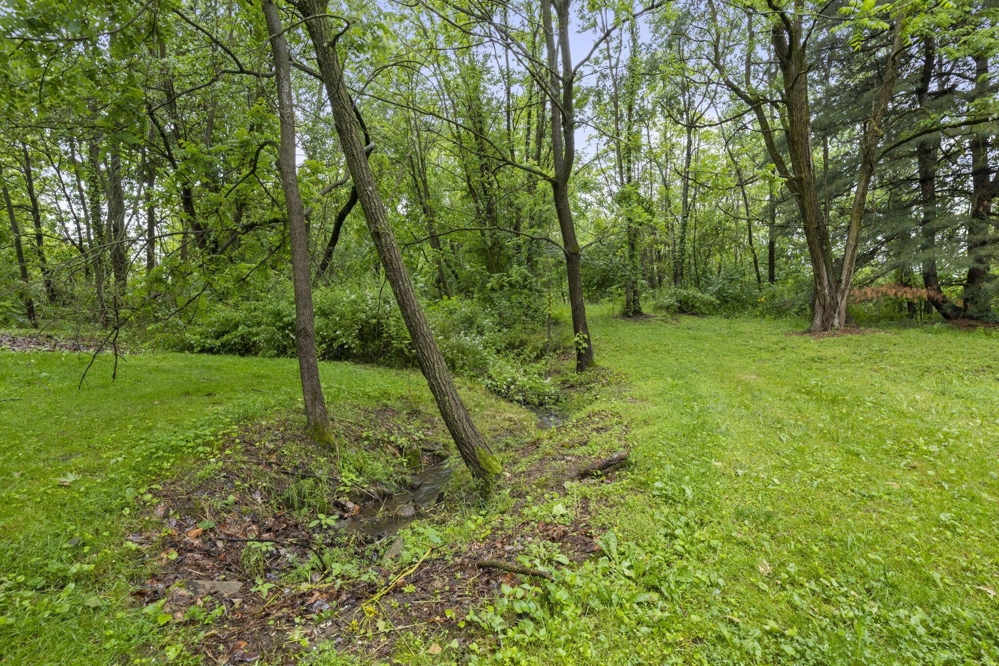 3352 Outville Road