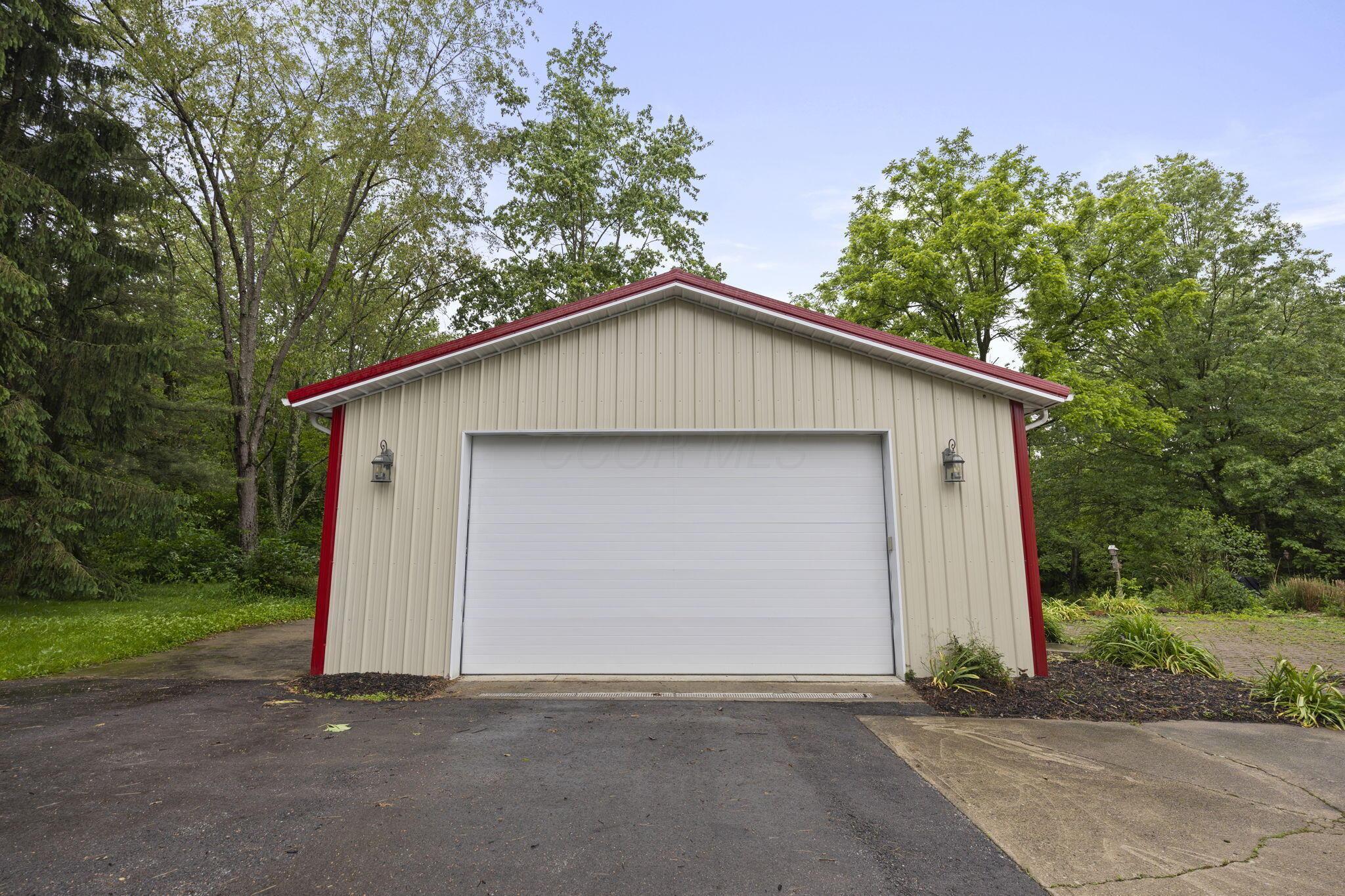 3352 Outville Road