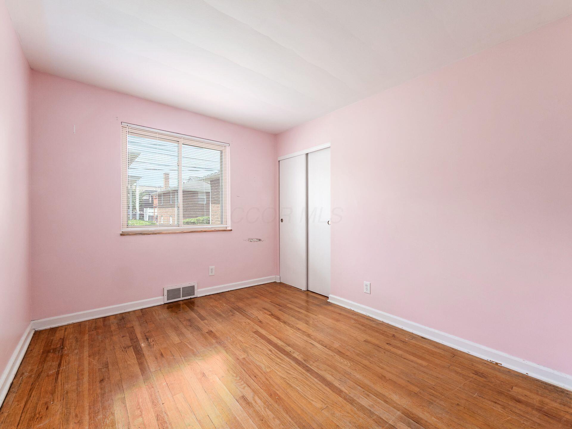 1629 Grandview Avenue, A and B