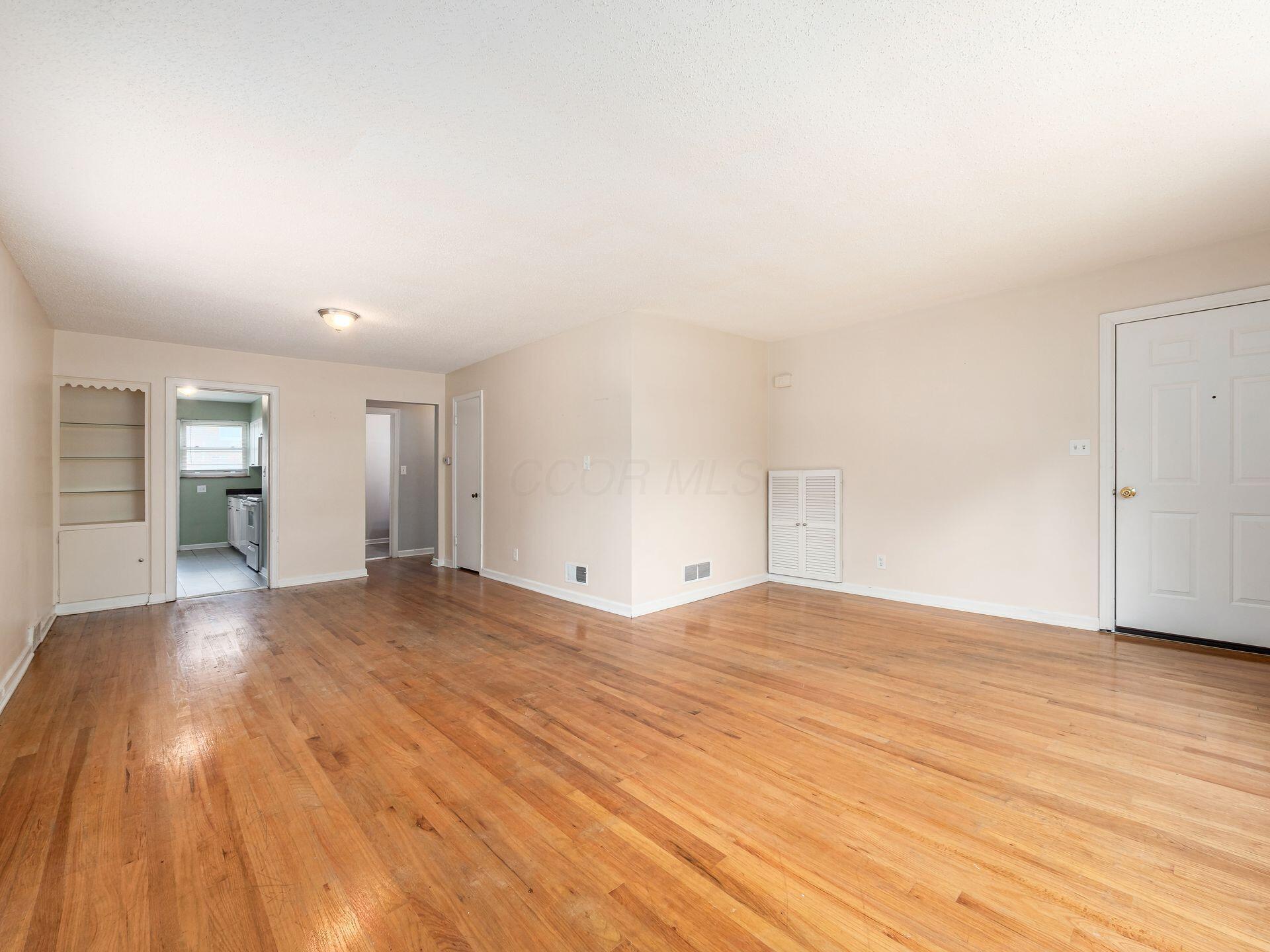 1629 Grandview Avenue, A and B