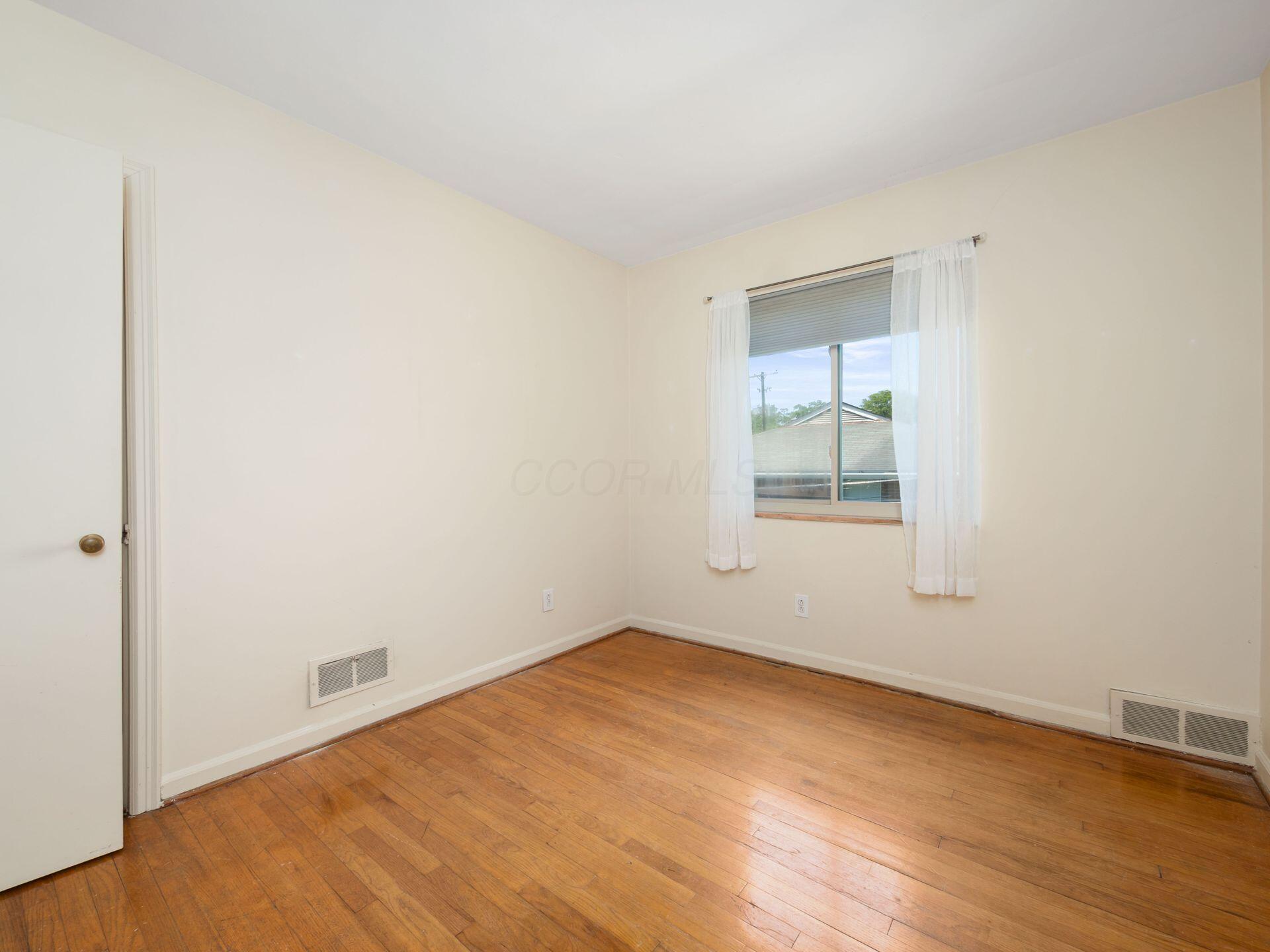 1629 Grandview Avenue, A and B