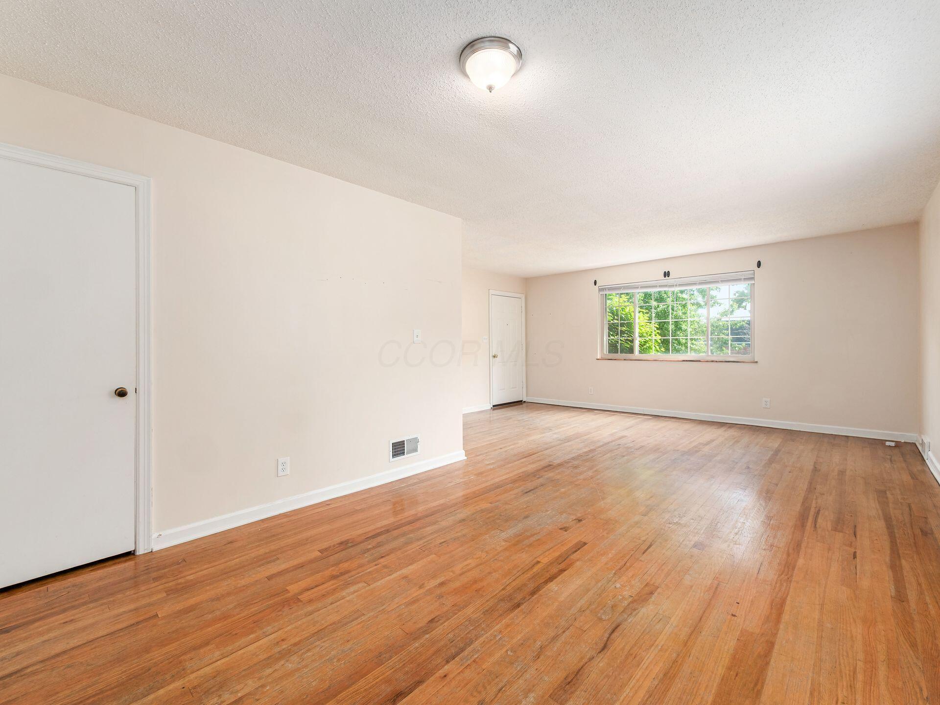 1629 Grandview Avenue, A and B