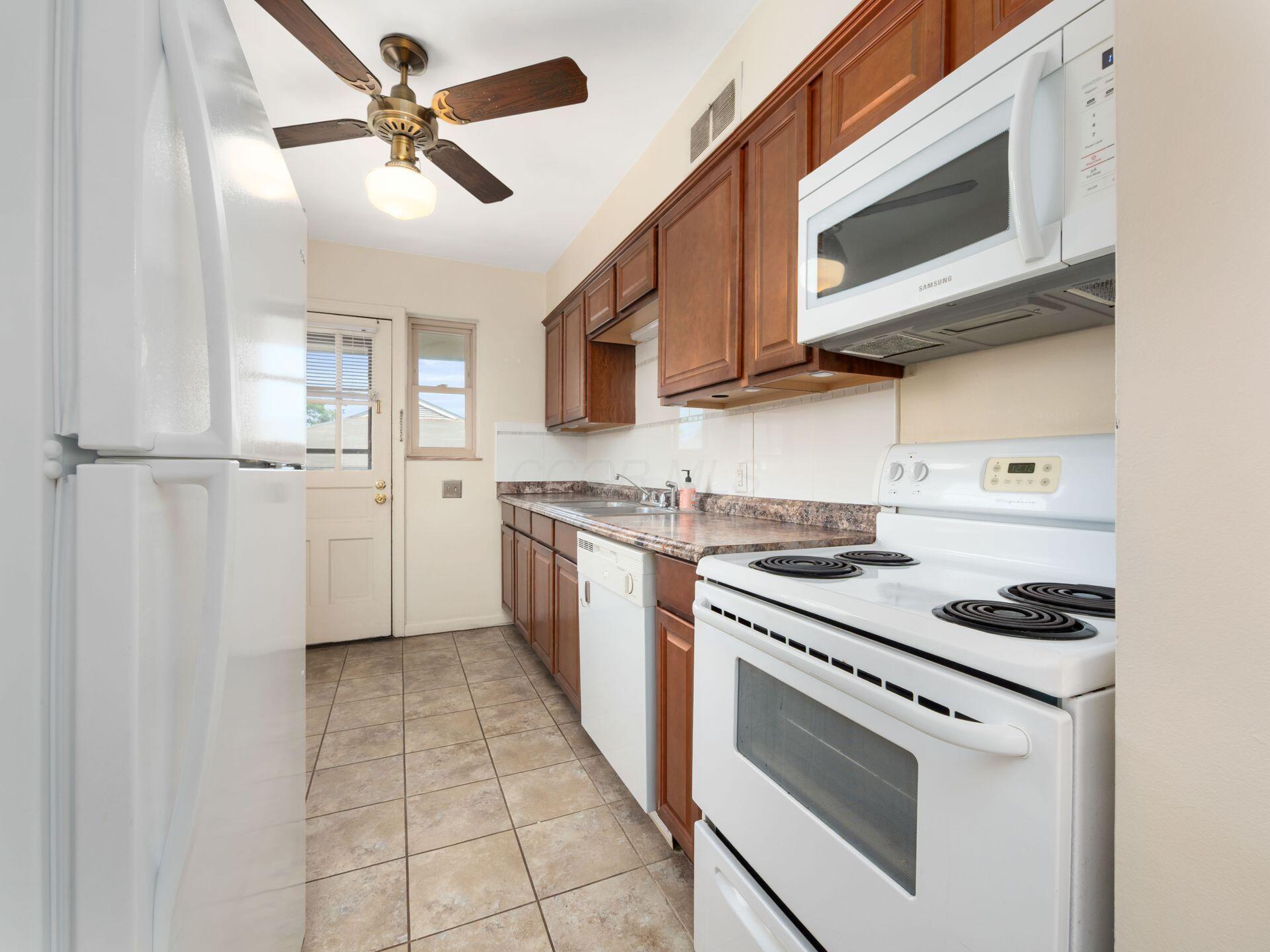 1629 Grandview Avenue, A and B