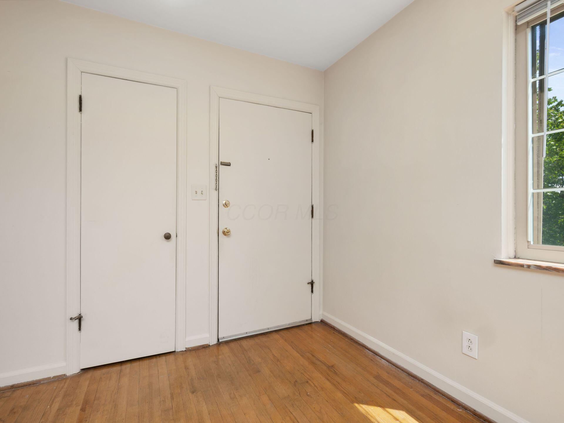 1629 Grandview Avenue, A and B