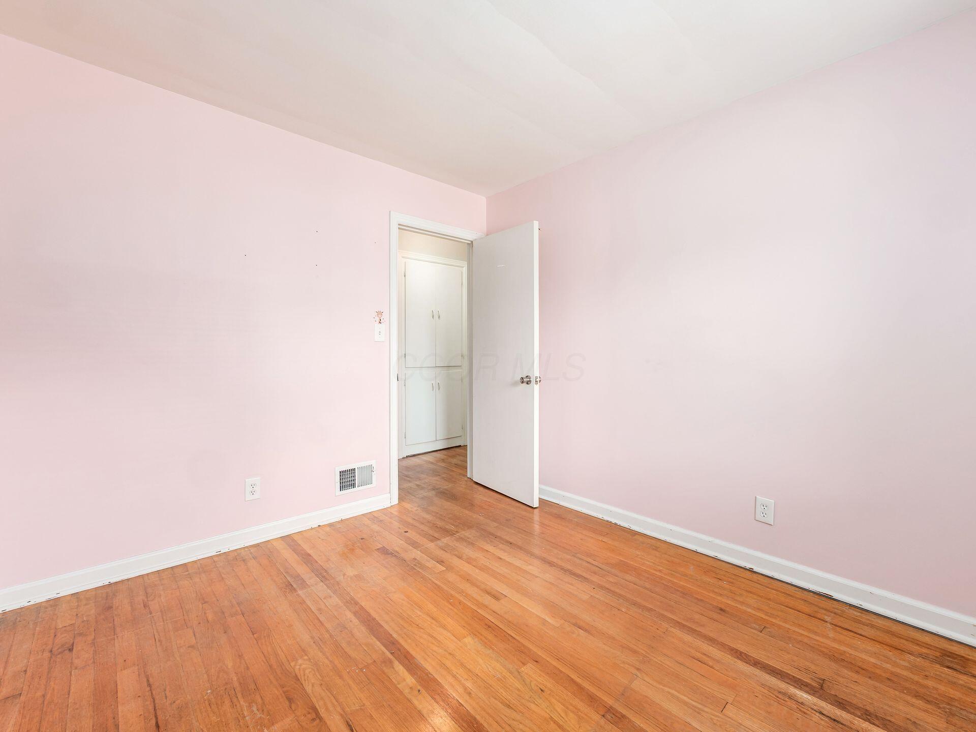 1629 Grandview Avenue, A and B