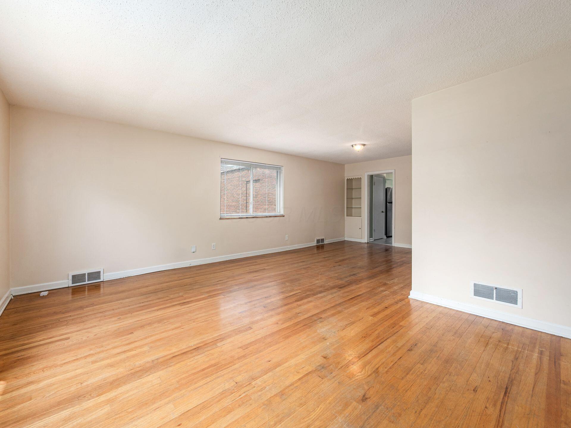 1629 Grandview Avenue, A and B