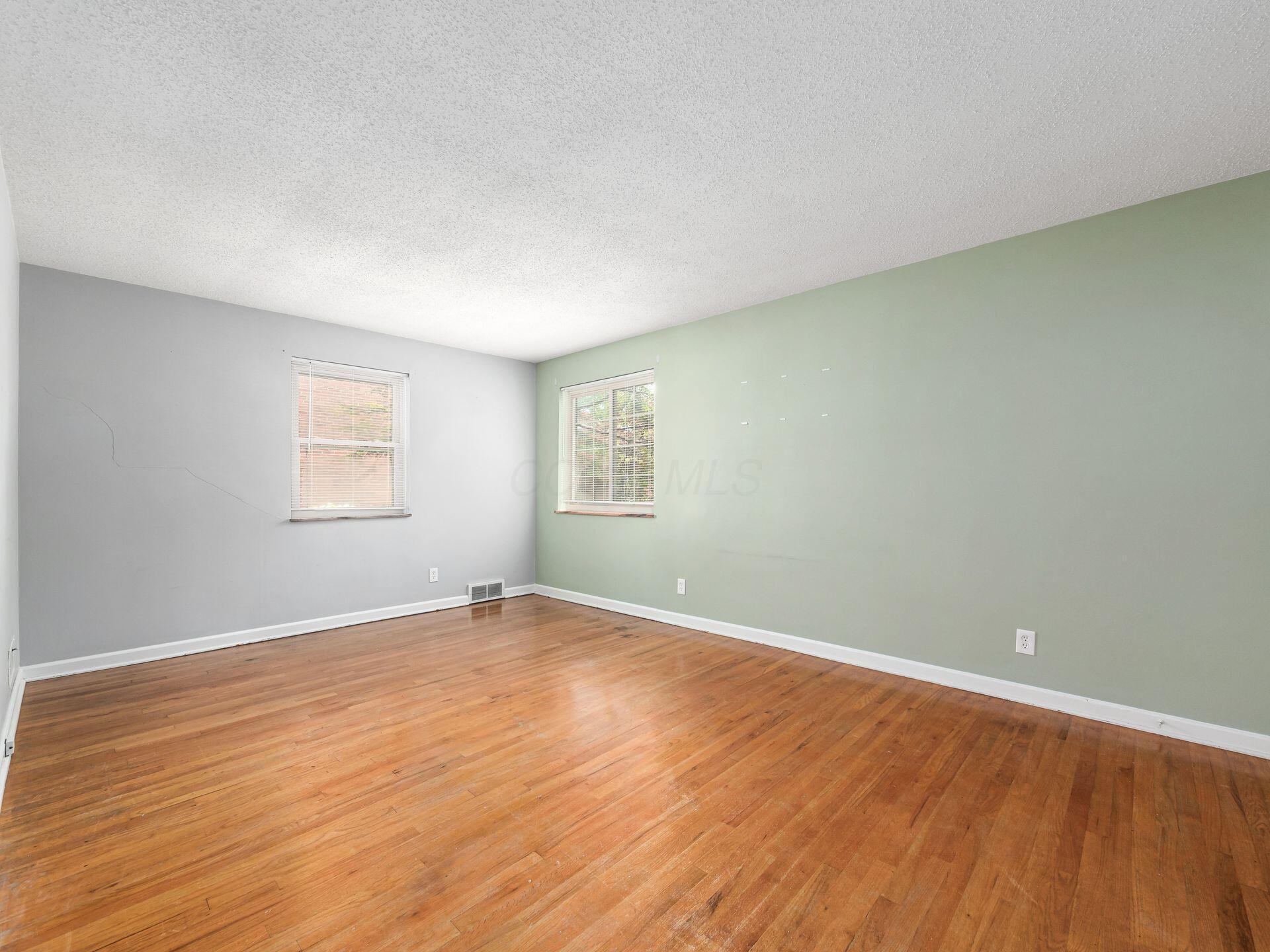 1629 Grandview Avenue, A and B